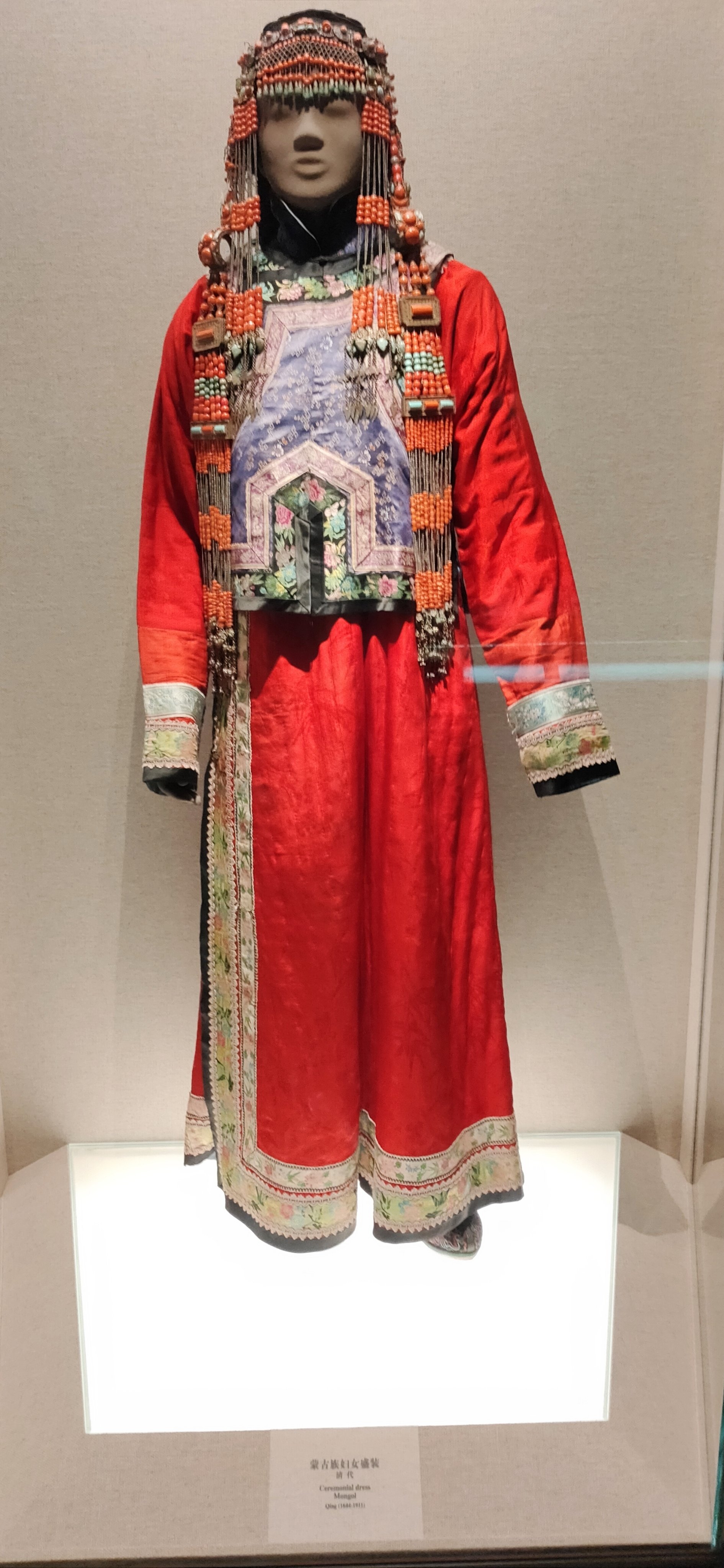 中国の多民族を旅する＞第3回：遊牧の魂を受け継ぐ蒙古族（モンゴル族