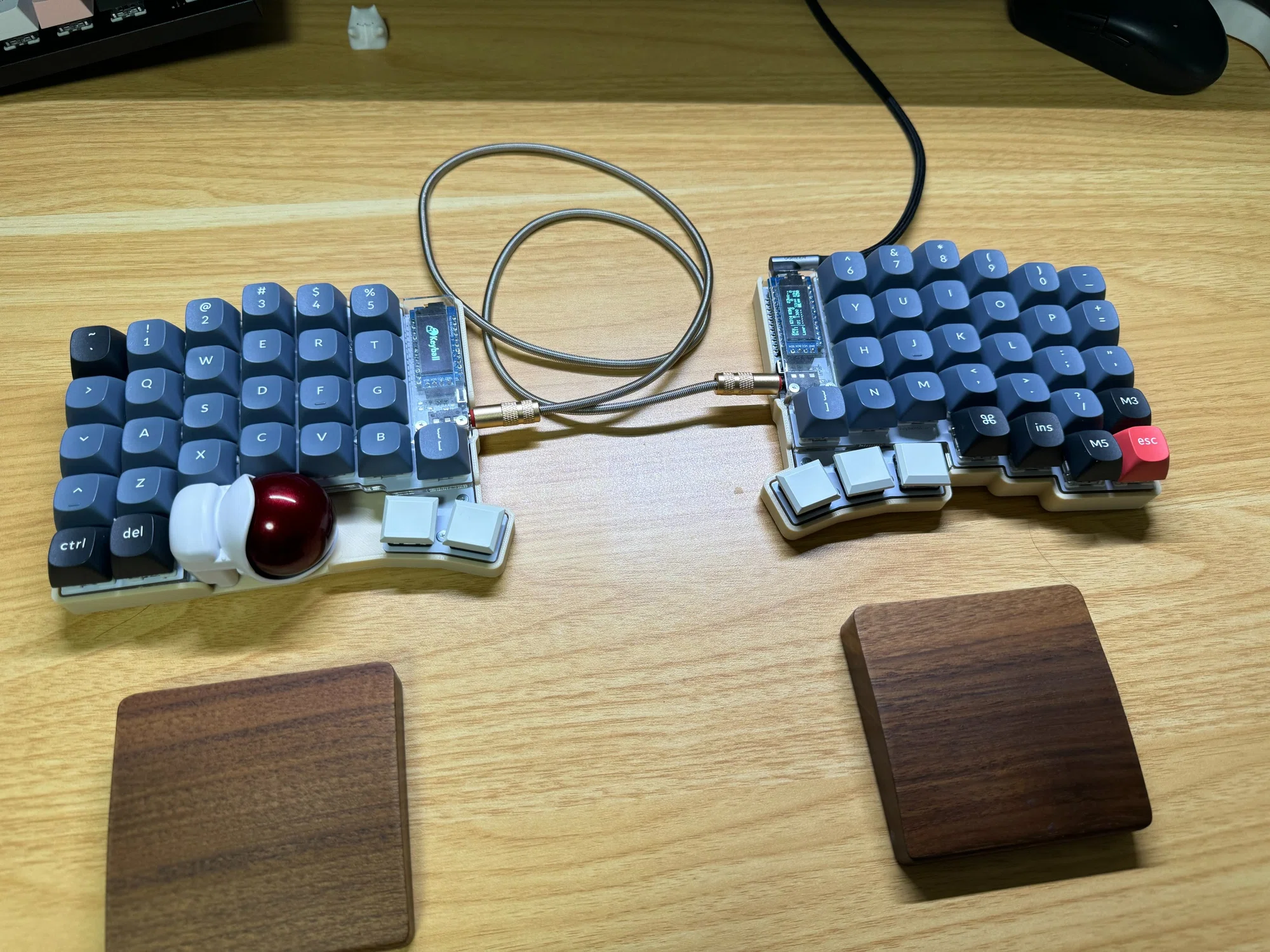 トラックボール付きキーボード「Keyball61」1ヶ月の利用レビュー トラックボール付きキーボード「Keyball61」1ヶ月の利用レビュー