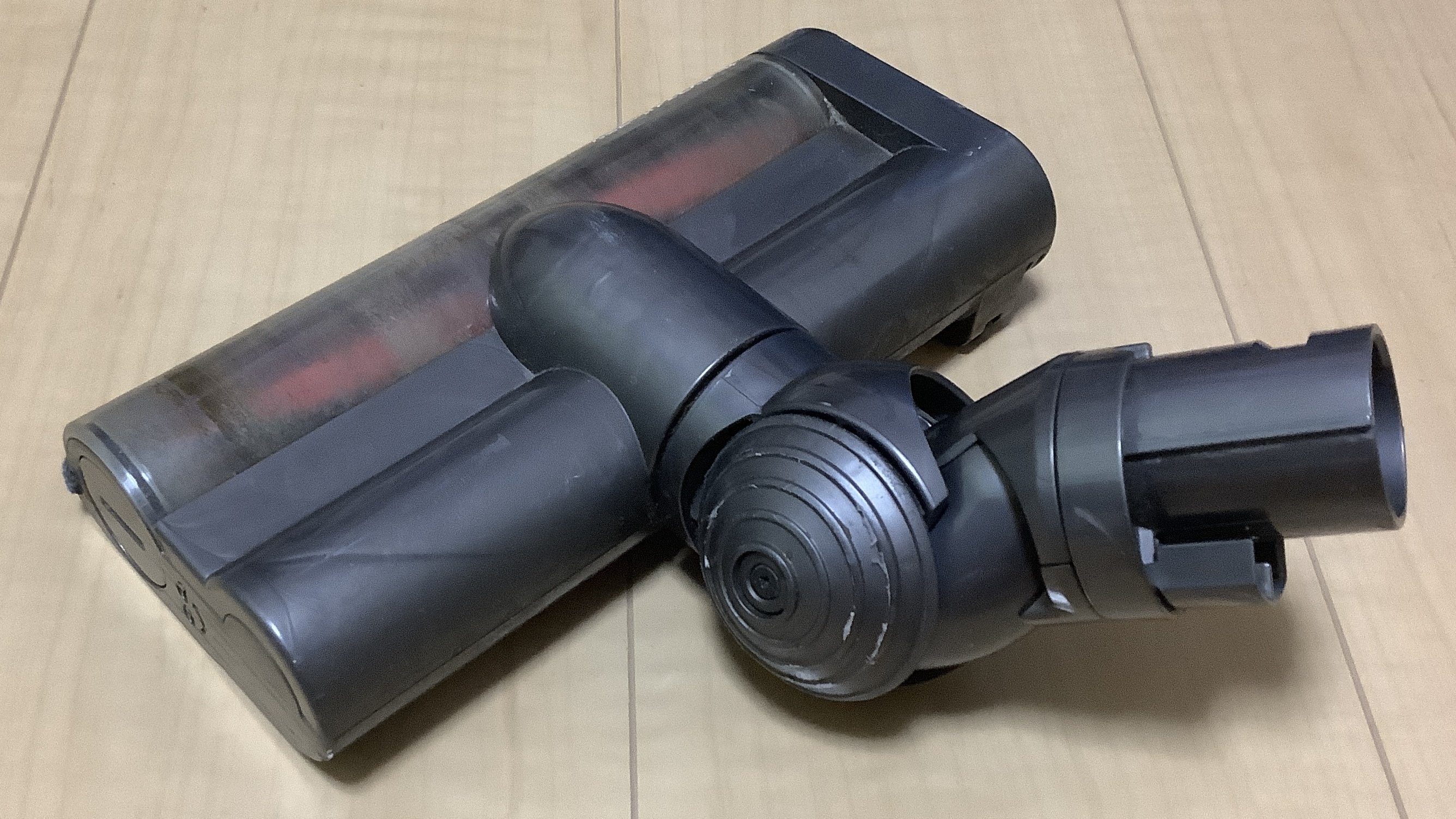 Dyson (ダイソン) 掃除機パワーブラシのモータを分解｜mochan dyson