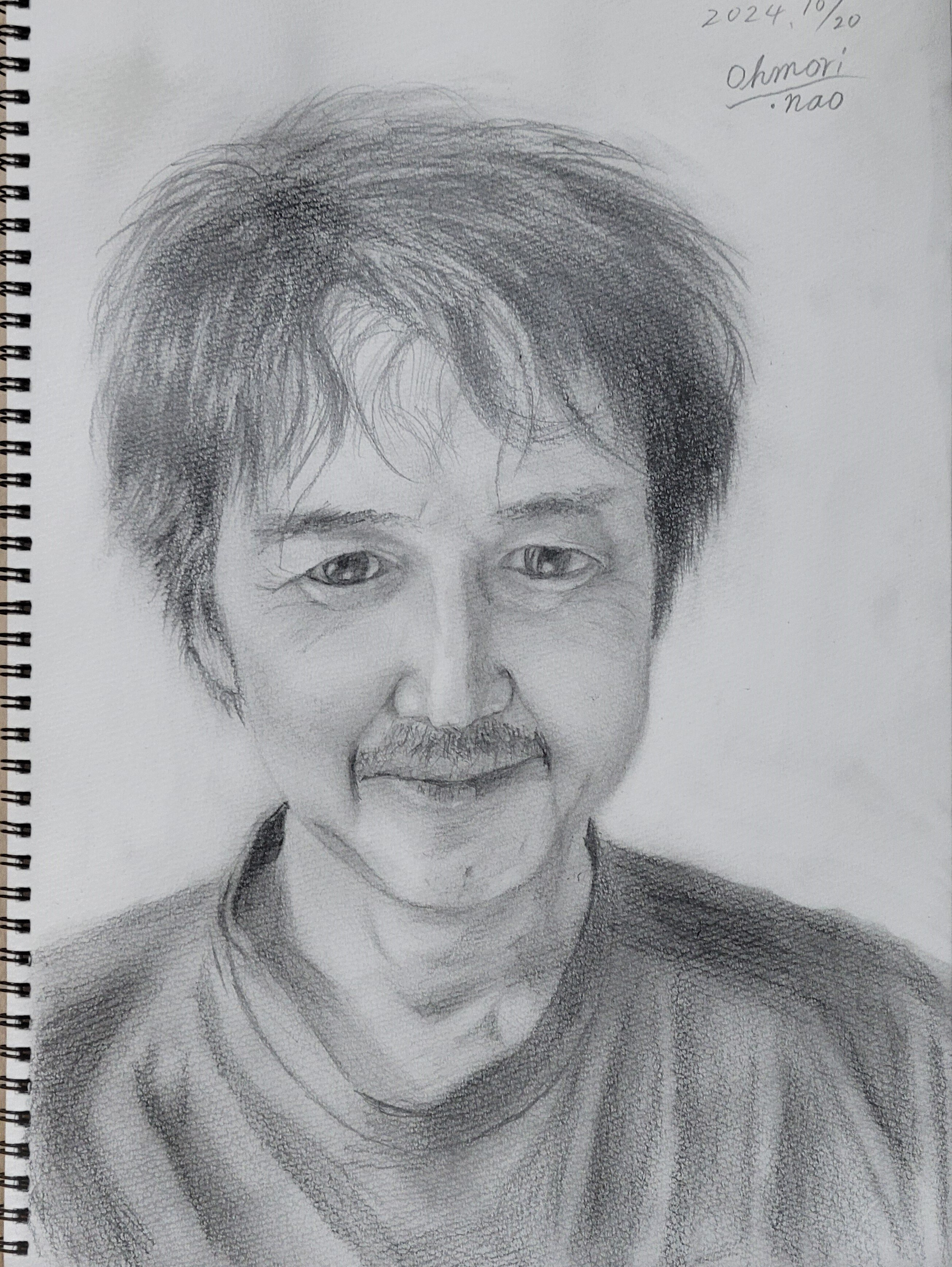 モノクロ鉛筆画 人物肖像 B4サイズ モノクロ鉛筆画 人物肖像 B4サイズ (似顔絵を鉛筆デッサンでお