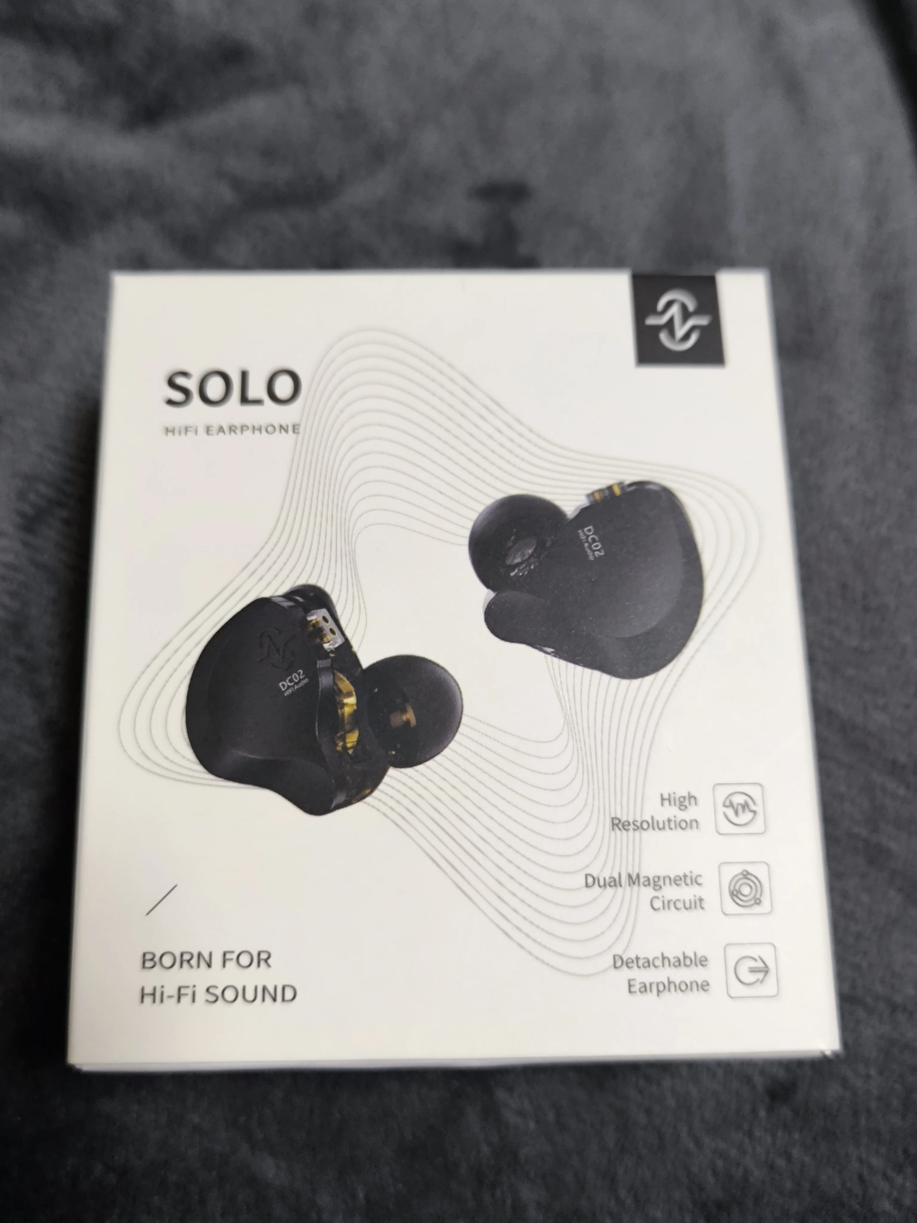 CCZ DC02 Solo 独特の低音の「CofeeBean」の血を受け継ぐ新世代