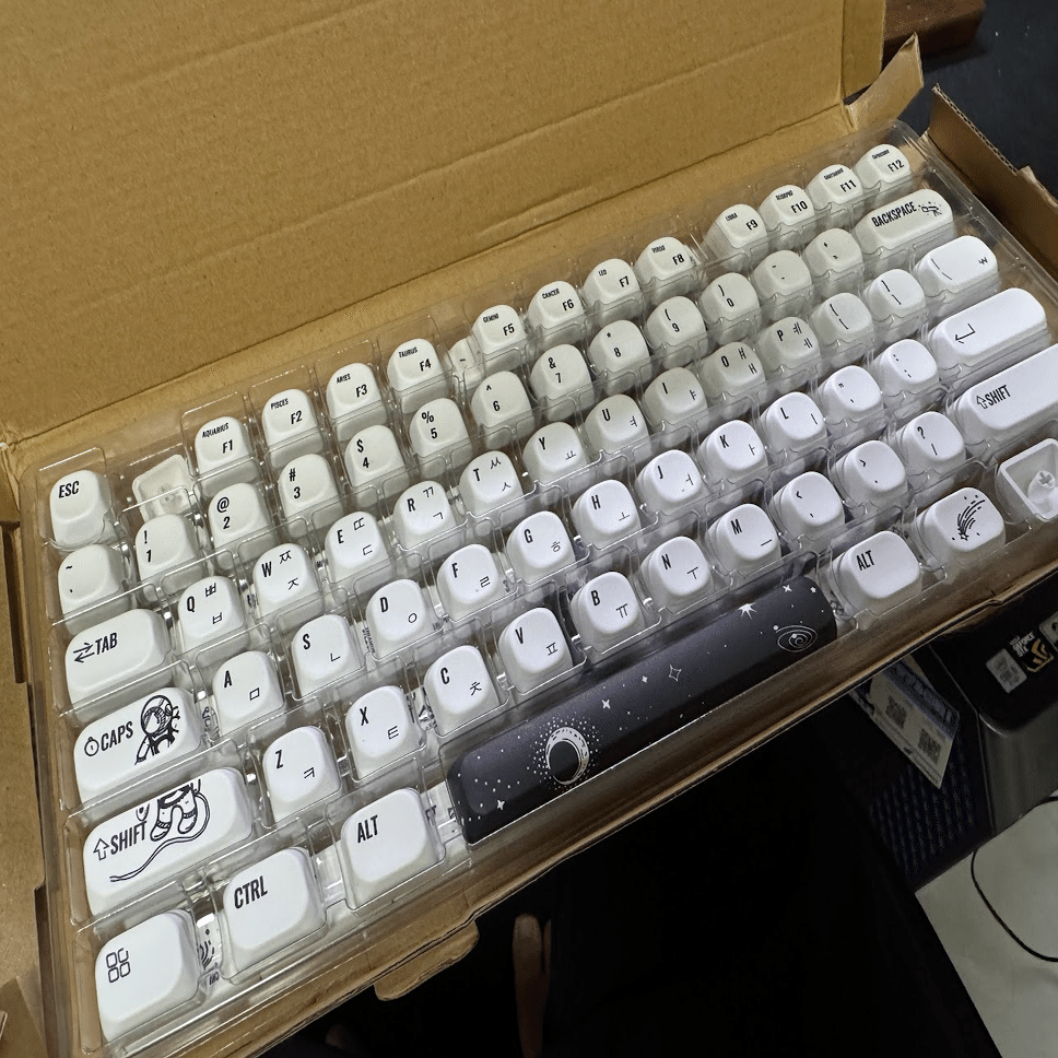 keball61系　分割型キーボード ノブ　小型トラックボール付き keball61系 分割型キーボード ノブ 小型トラックボール付き