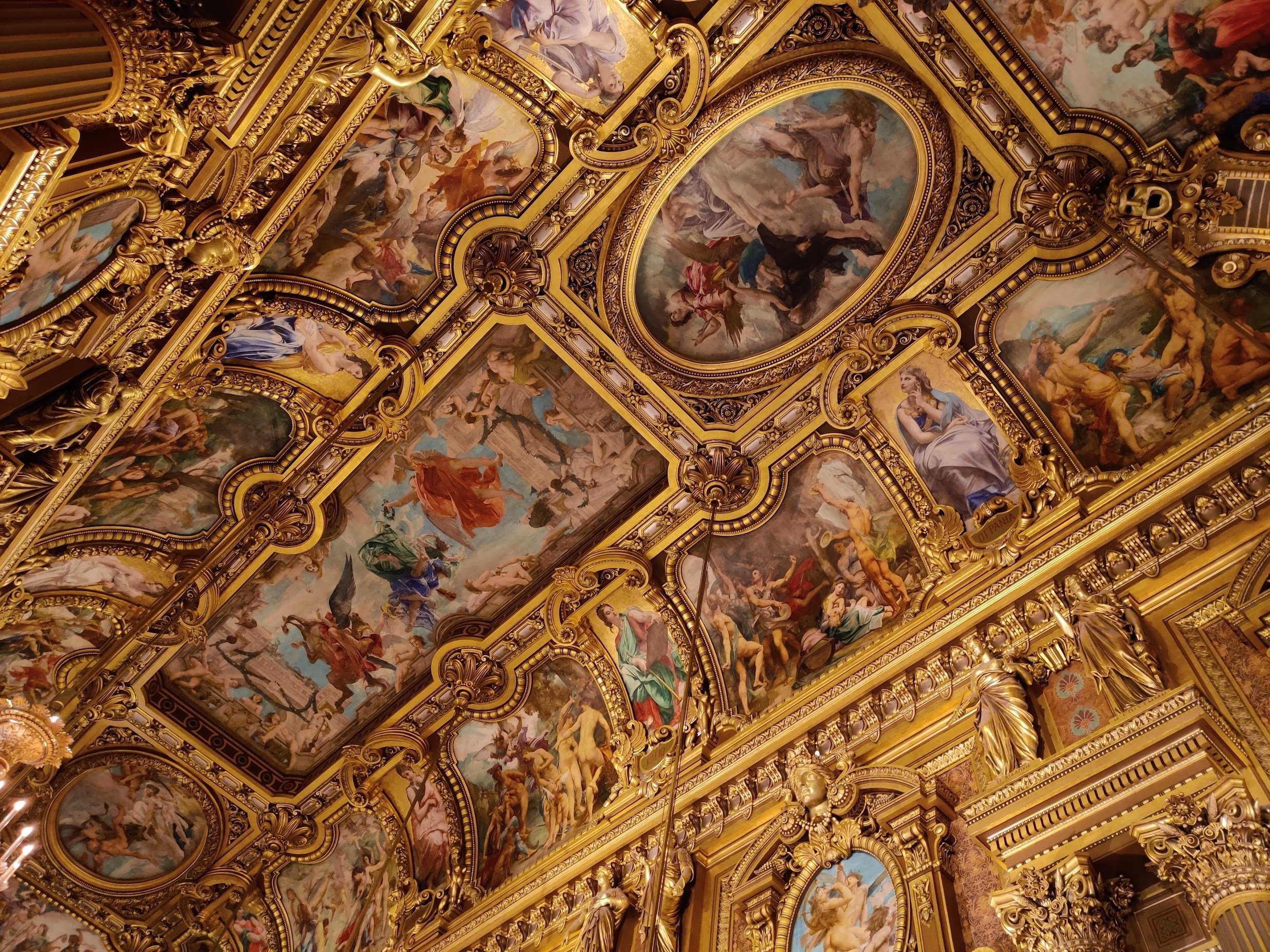 パリのオペラ座が凄すぎて発狂！シャンゼリゼも歩く【2022年9月14日