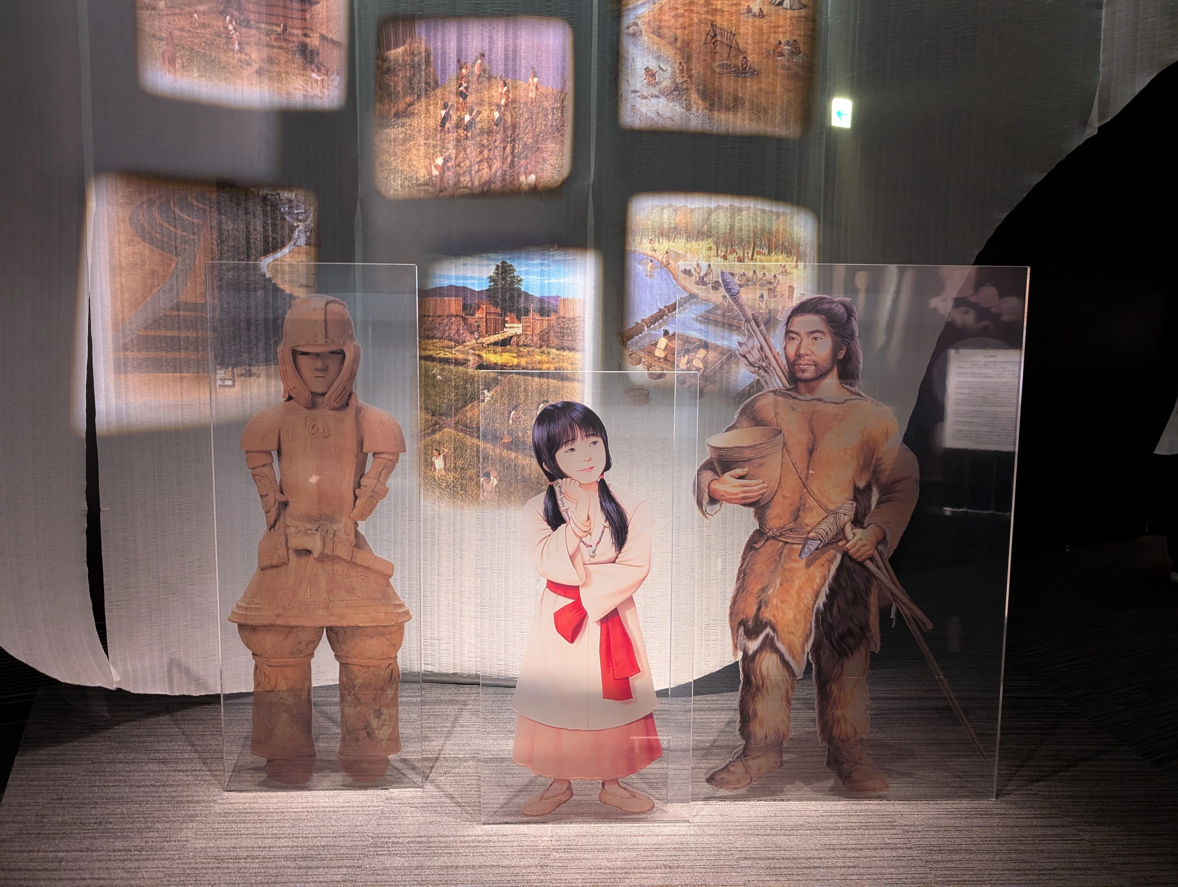 織文類纂 (1971年) 帝室博物館 (著) 　グーグル最安値 たくさん歩く(国立歴史民俗博物館)#526｜やん（矢野達也）