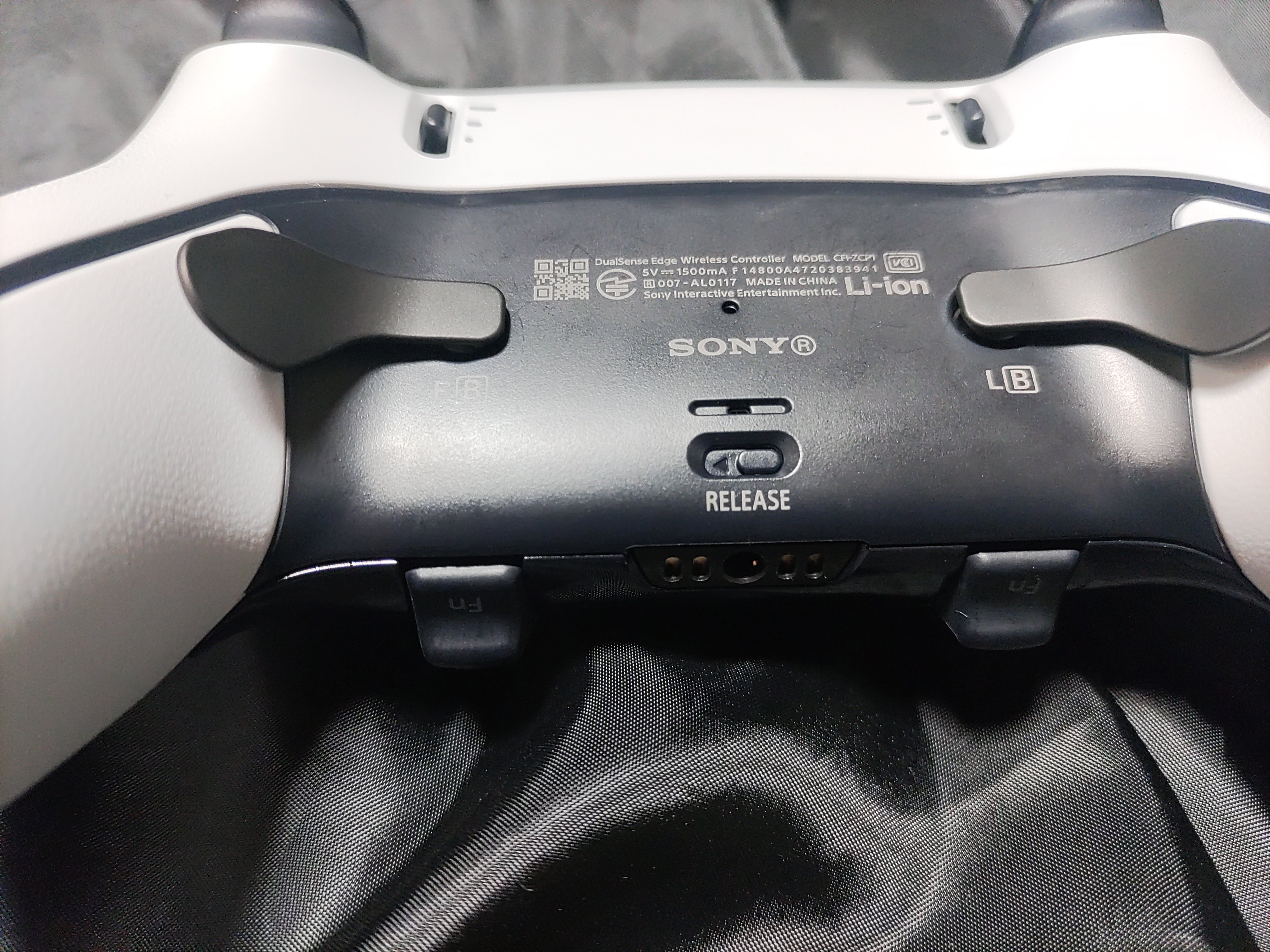 ソニー DualSense Edge ワイヤレスコントローラー(CFI-ZCP1J ソニー DualSense Edge ワイヤレスコントローラー(CFI-ZCP1J