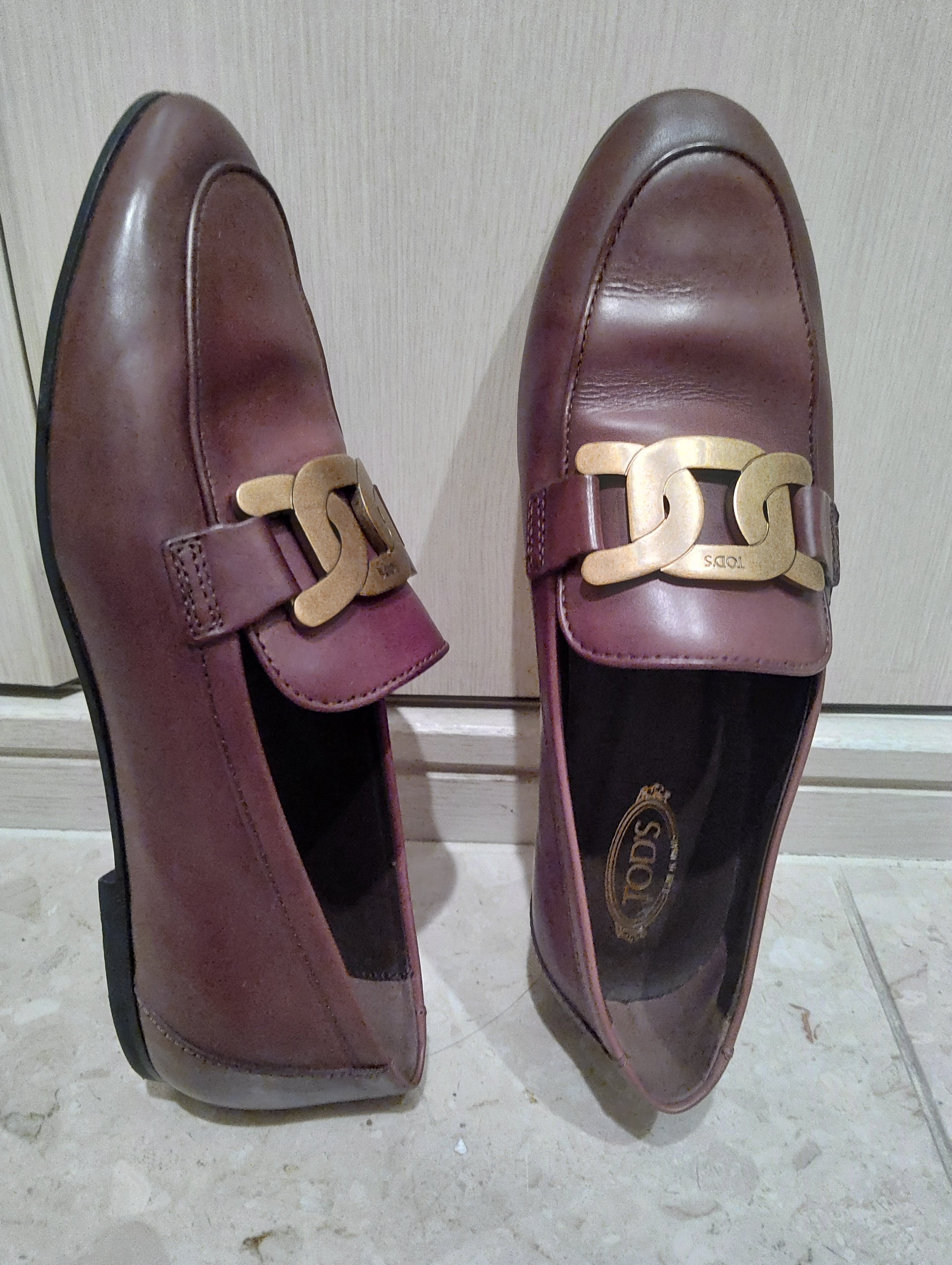 TOD'S（トッズ）ケイトレザーローファー｜ゆ。