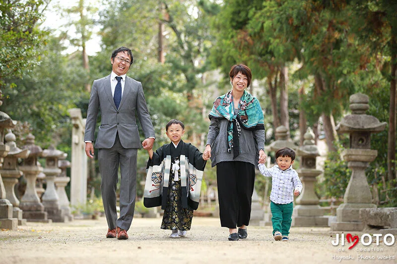 枚方市の春日神社で七五三出張撮影