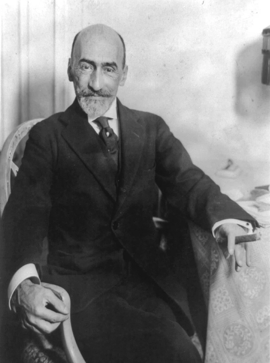 ノーベル文学賞作家をすべて紹介するⅢ【1920-1929】｜おすすめの本を