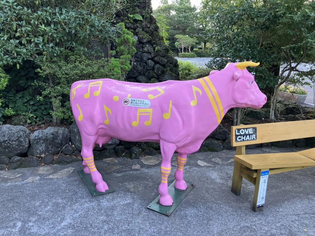 うしのオブジェはいくつあるの？｜阿蘇ファームランド／大自然阿蘇健康
