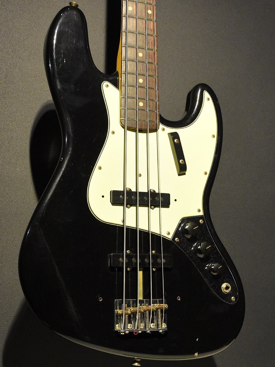 Fender Custom Shop“1963 Jazz Bass Journeyman Relic -Black