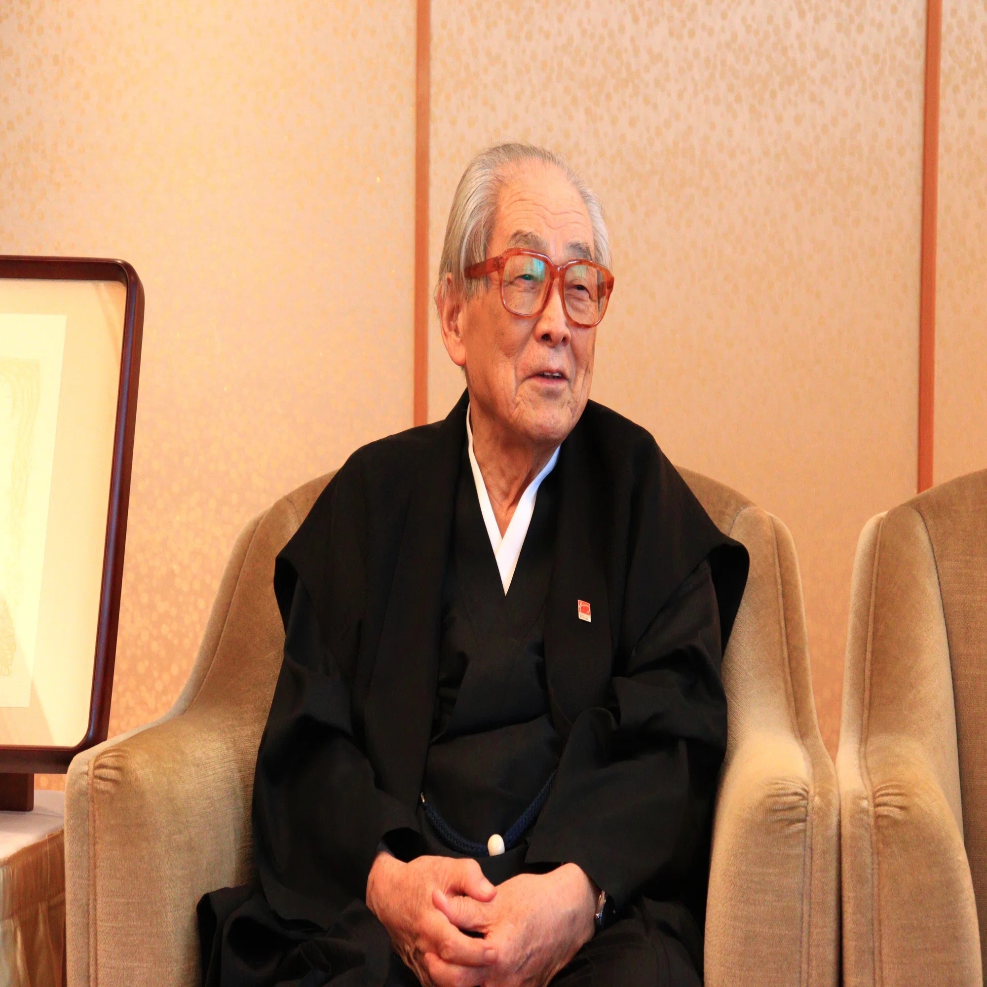 書道を世界遺産にしたい！神戸の書家に「名誉市民」を贈呈｜神戸市公式note