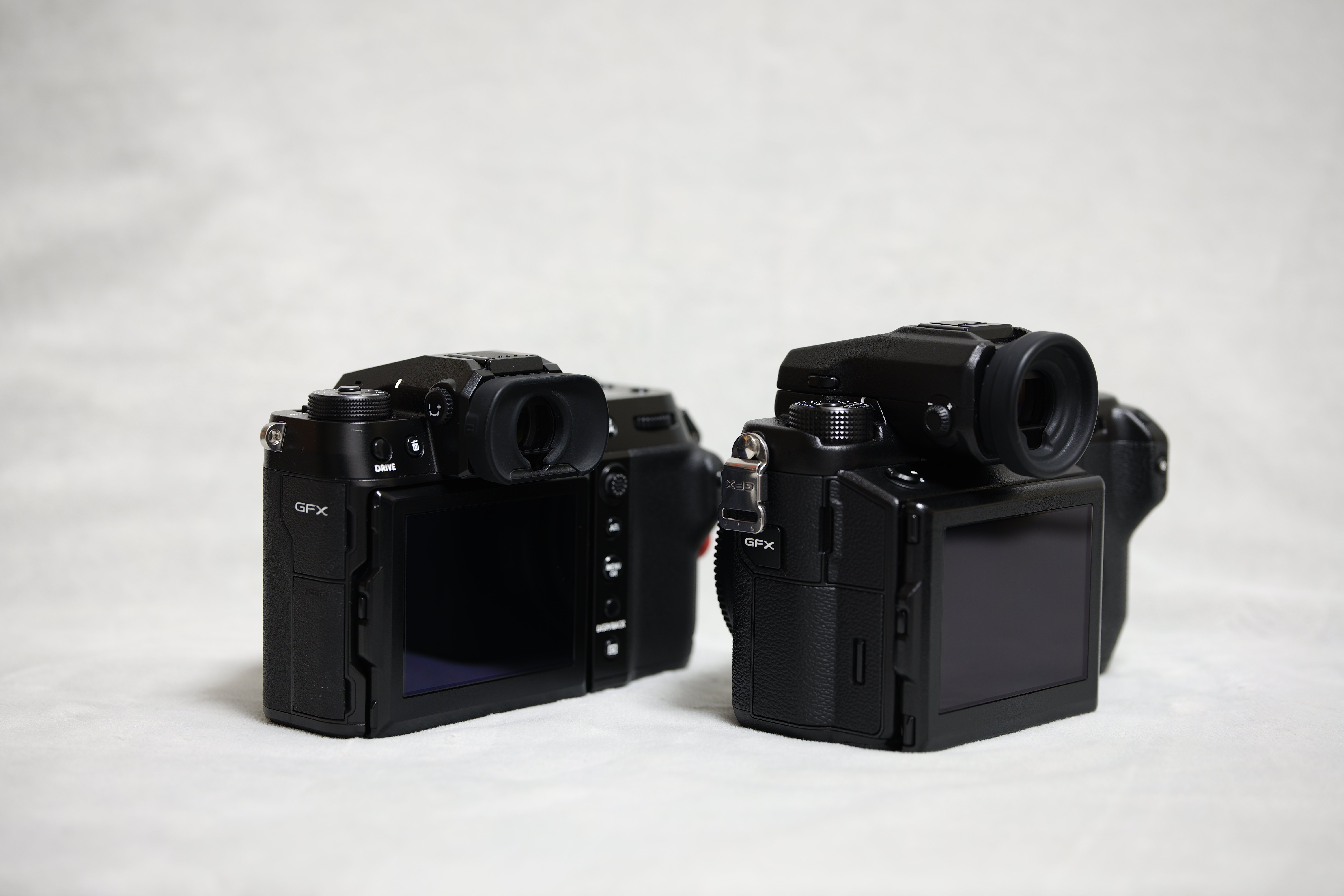 s*u様 X-H1 ボディfujifilm とfringer ef -fxのセッ