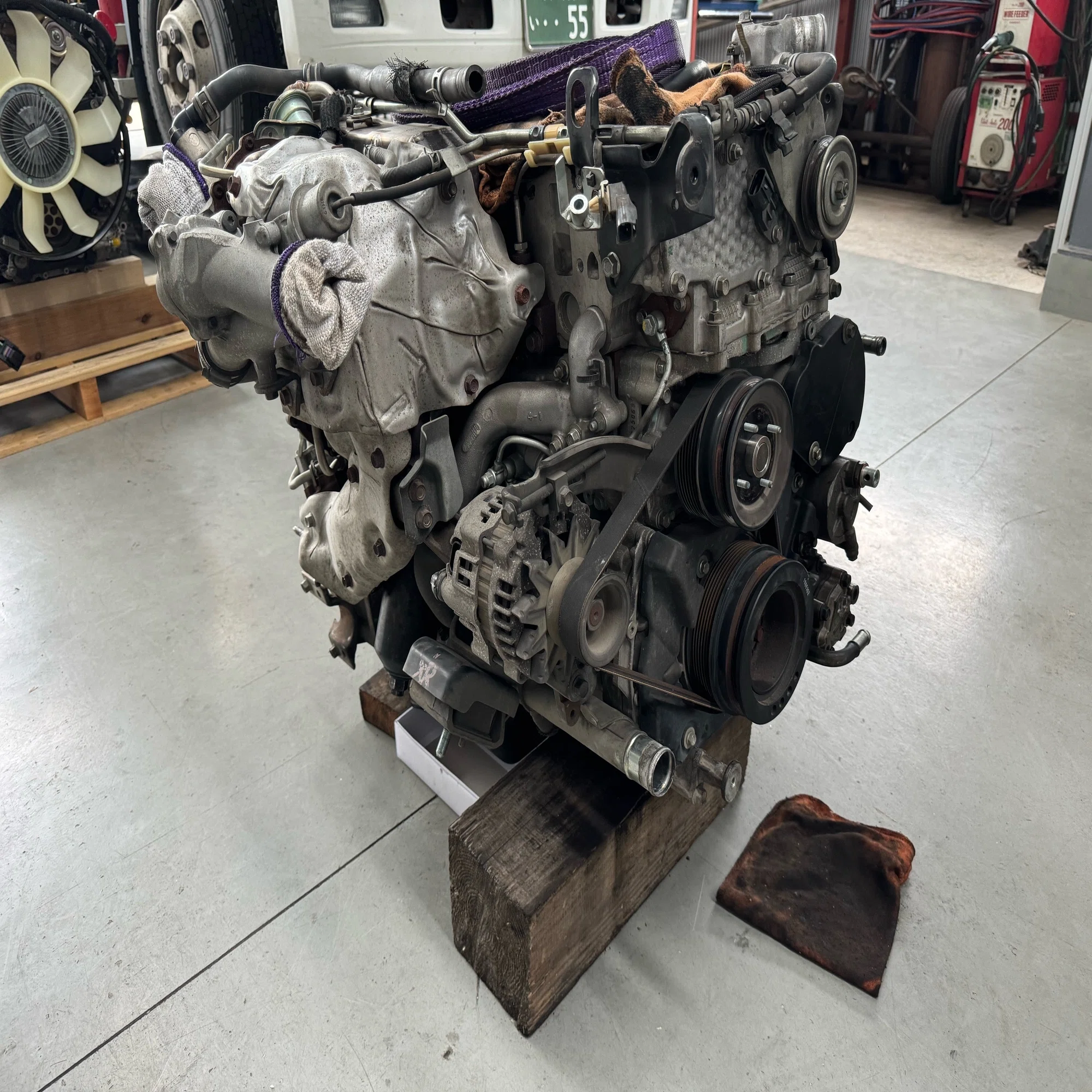 2tトラックエンジン載せ替え?｜HELM MOTOR SERVICE