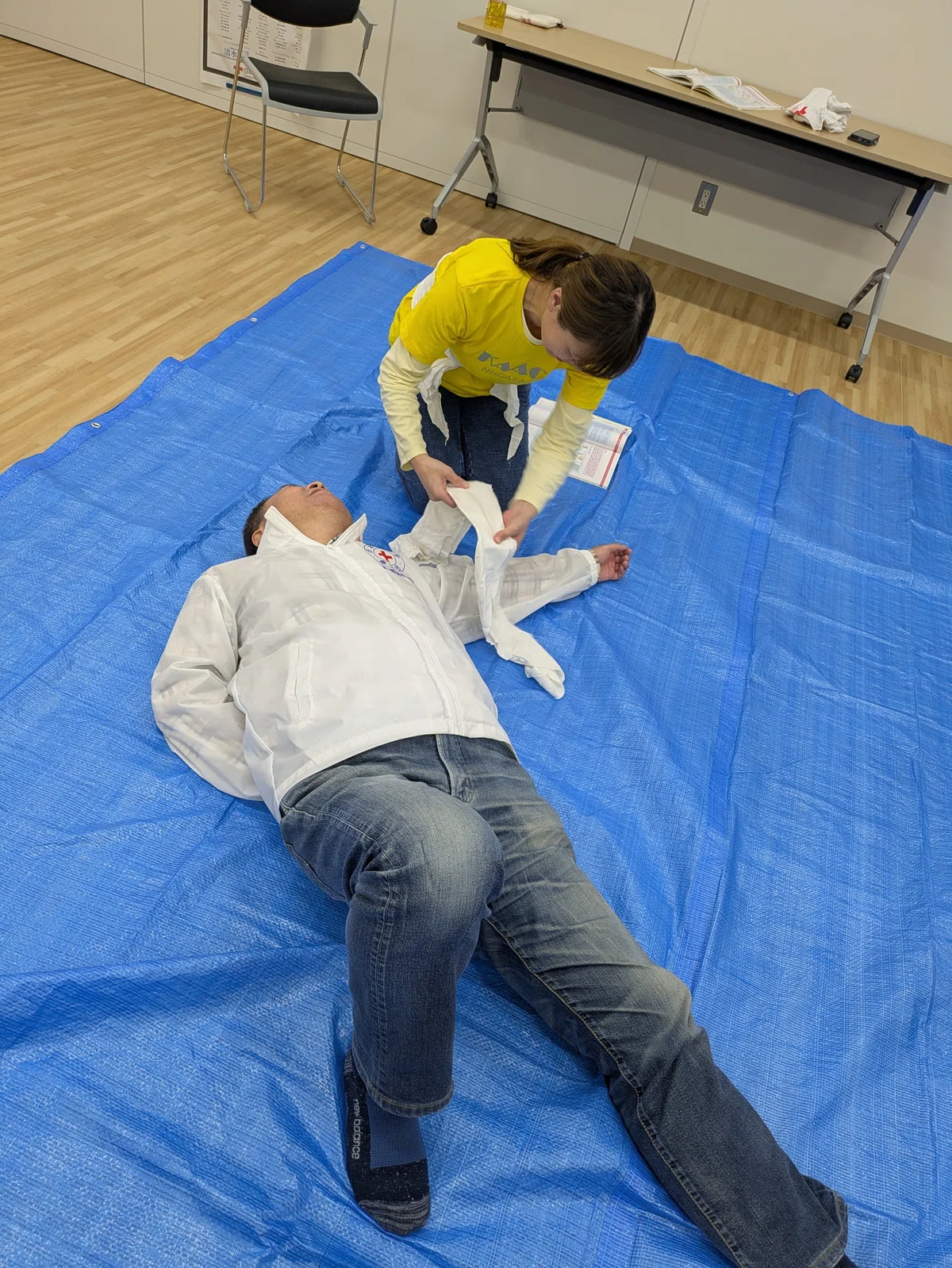 2024年10月 新潟市分団研修「止血法・きずの手当~三角巾包帯法1」|新潟県赤十字安全奉仕団新潟市分団
