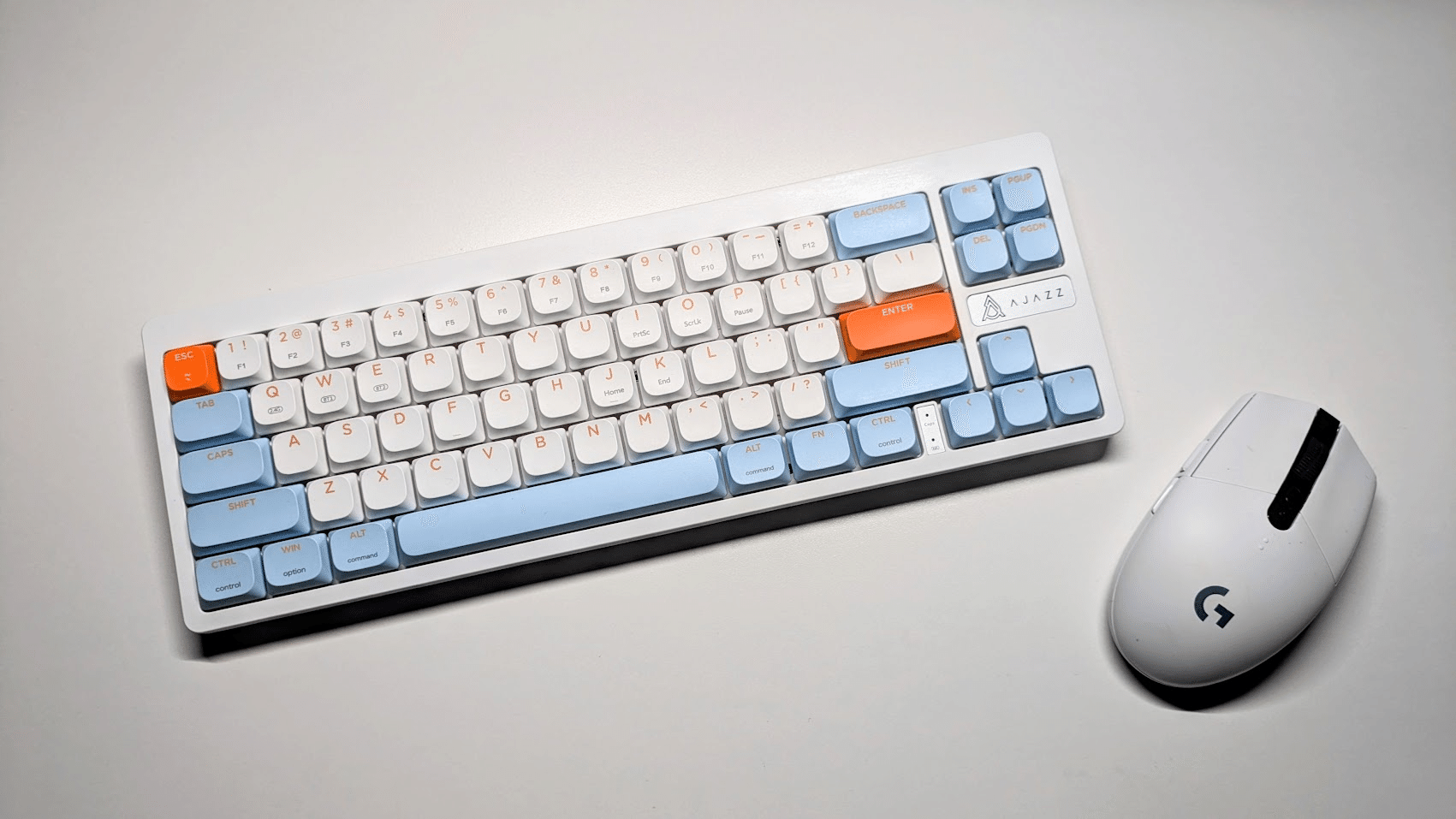 nuphy Air60が欲しいけど高すぎるからALAZZ AKL680を買ってみた nuphy Air60が欲しいけど高すぎるからALAZZ AKL680を買ってみた