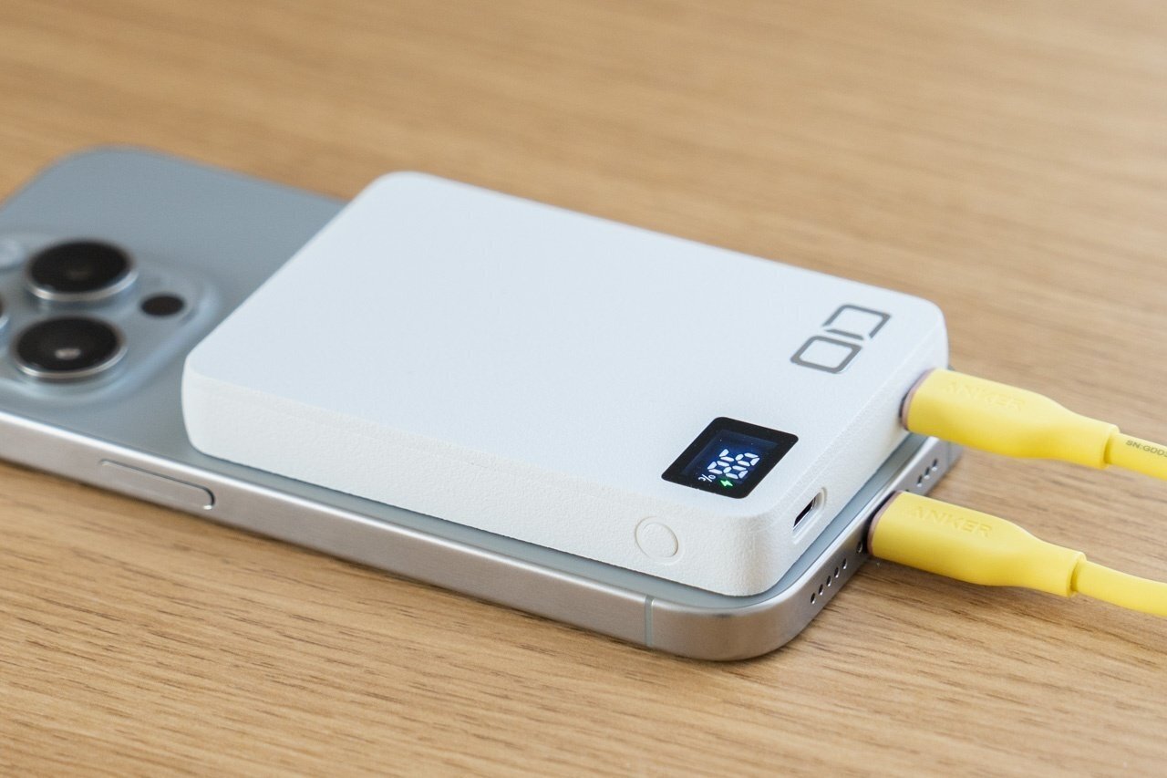 iPhone14 本体 バッテリー85% Lightningケーブル付ホワイト 51RujdbBzlL._AC_SY200_QL15_.jpg