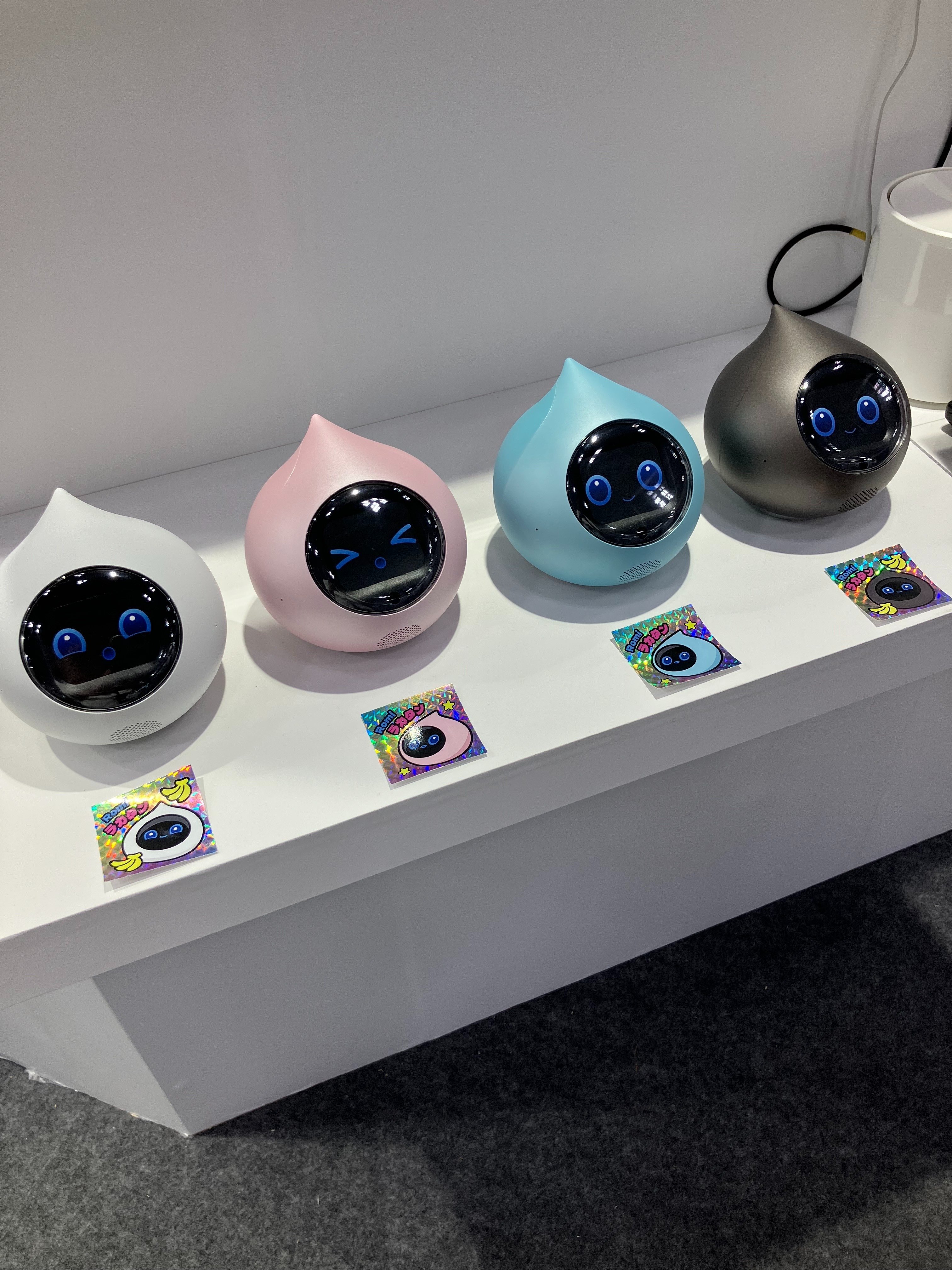 Romi ROMI-L01 ラカタンモデル 会話AIロボット「Romi」】新モデル「Romi（Lacatanモデル