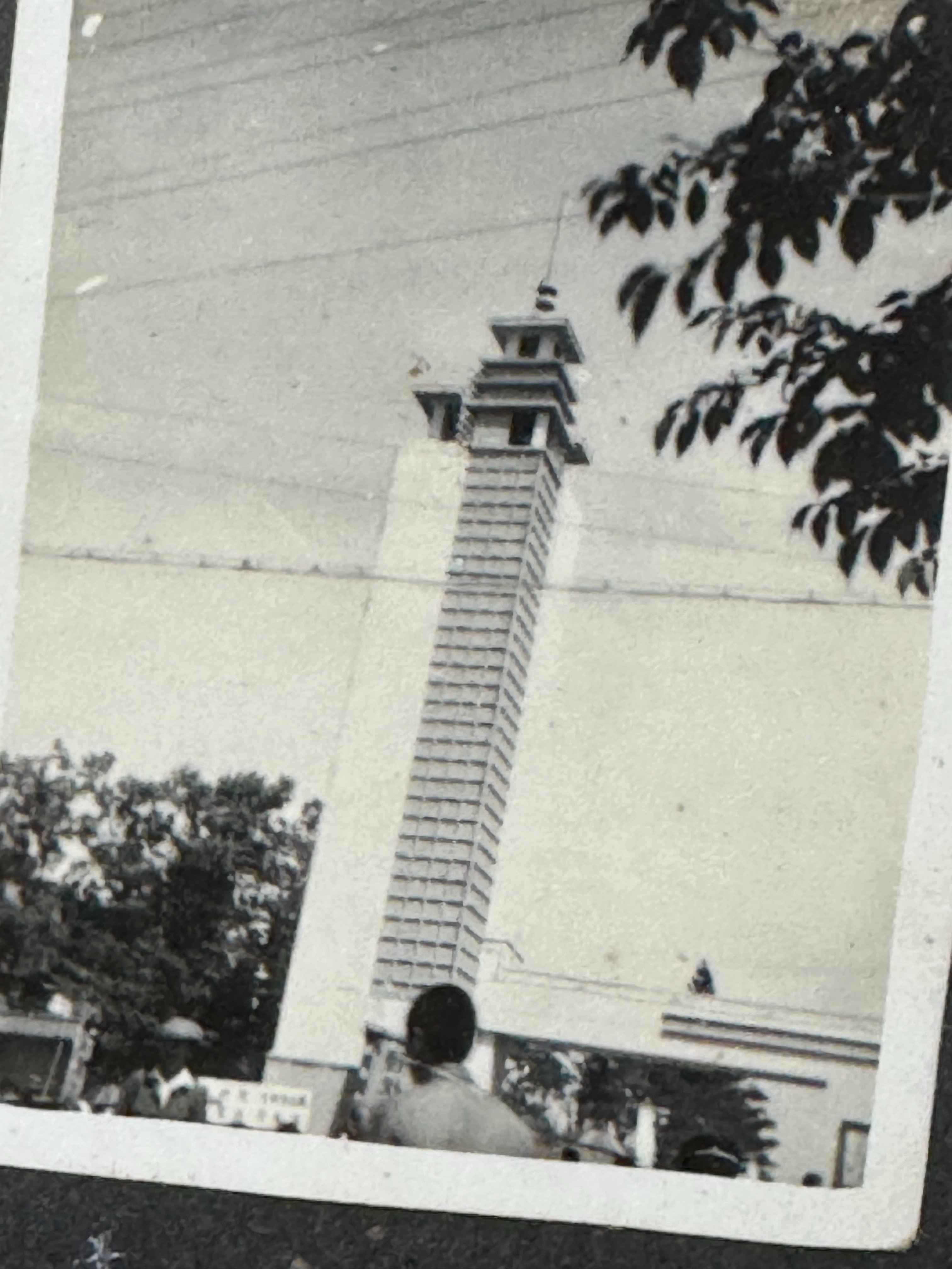 敗戦後しばらくの1949（昭和24）年、長野市では善光寺御開帳と