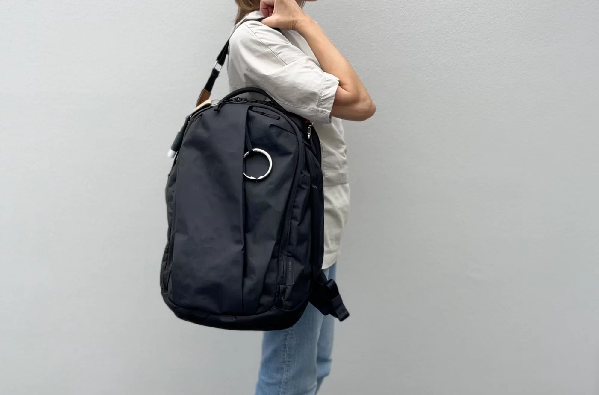 ABLE CARRY Max EDC】日常使いから短期旅行までカバーする ABLE CARRY Max EDC】日常使いから短期旅行までカバーする