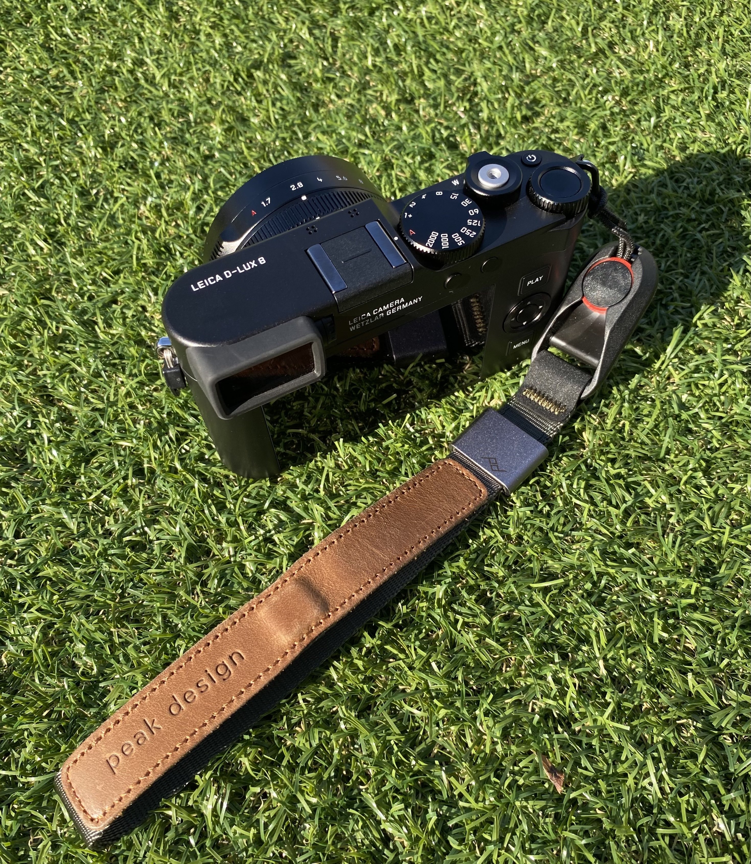 ライカD-LUX8｜コラショ