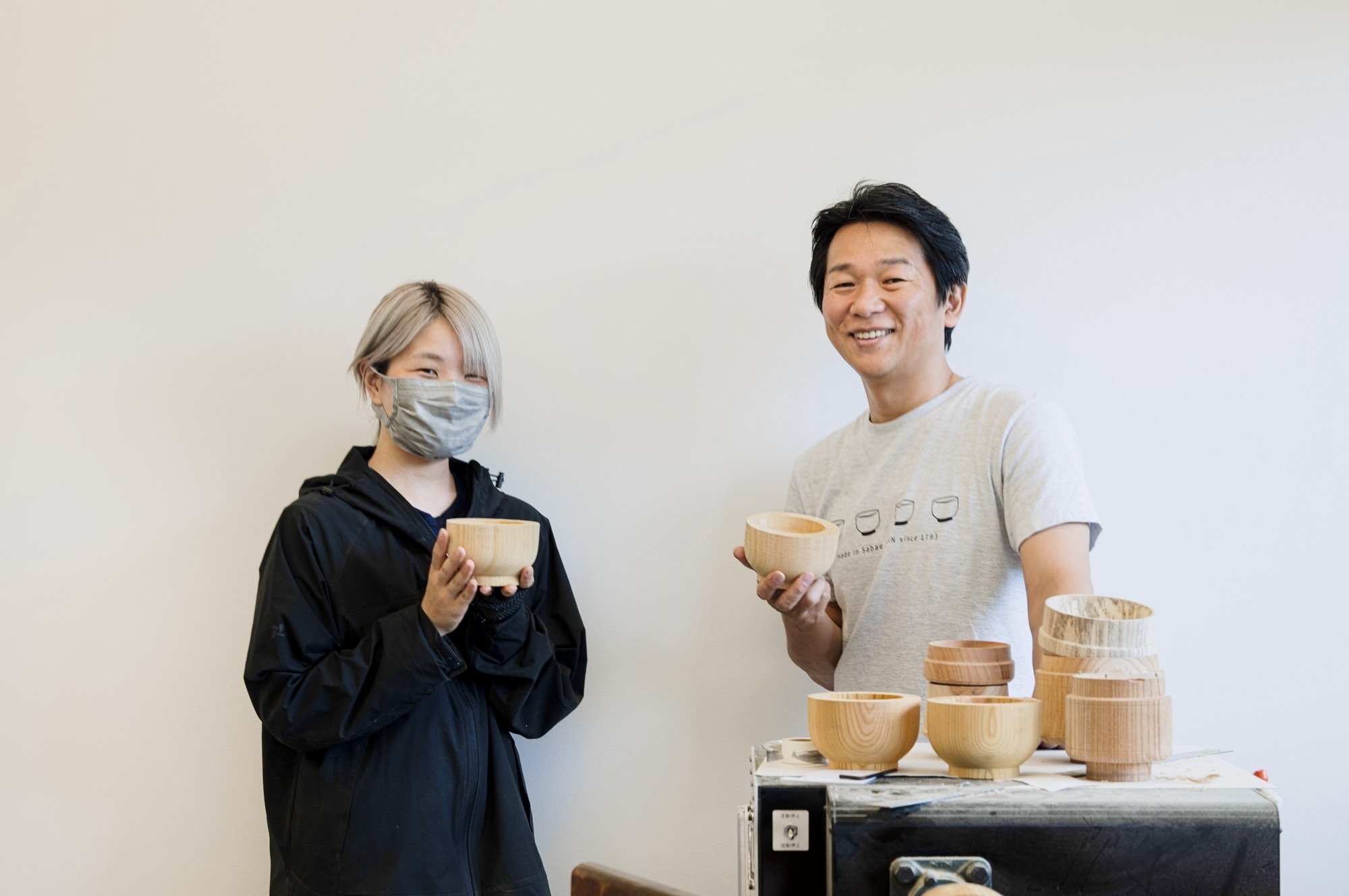 職人探訪vol.13】塗師屋に飛び込んだ女性椀木地職人・近澤蒔さん
