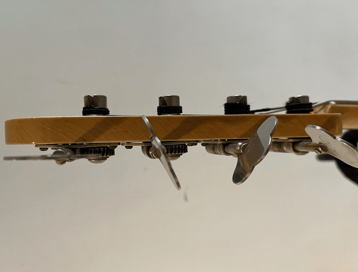 トライアンフプレジジョンベース mt0121162_m.jpg