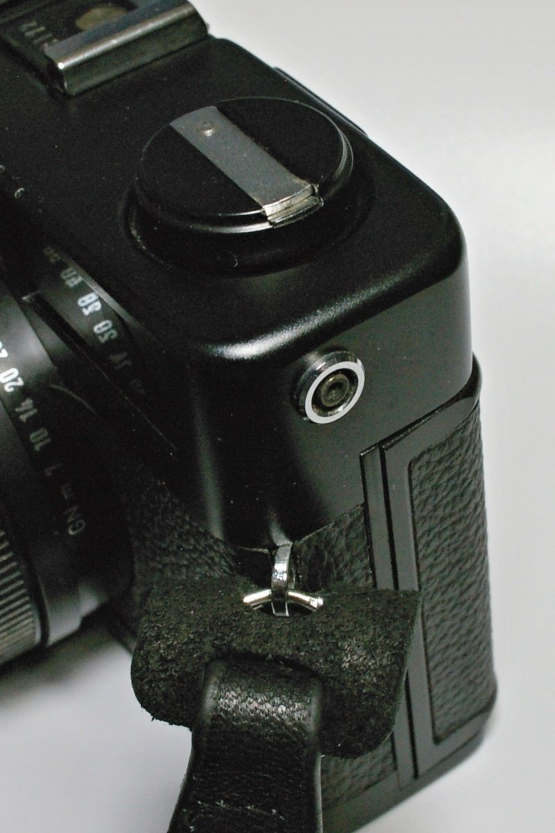14.コンパクトは正義!Minolta HI-MATIC F <カメラ>|神成 14.コンパクトは正義!Minolta HI-MATIC F <カメラ>|神成