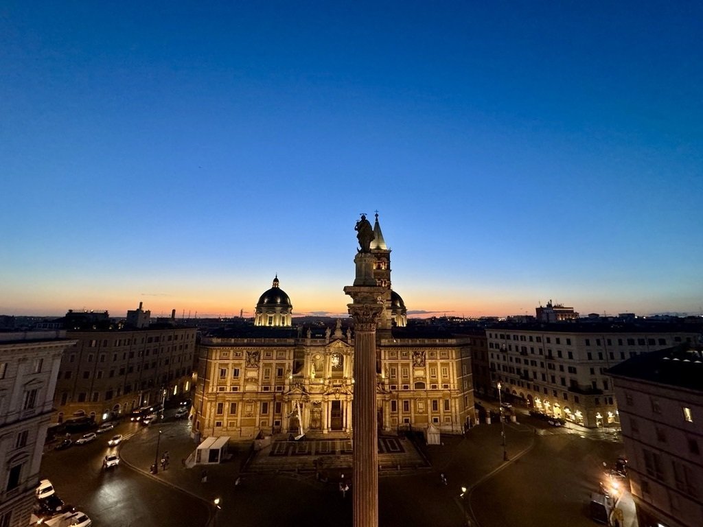 ローマの夜景