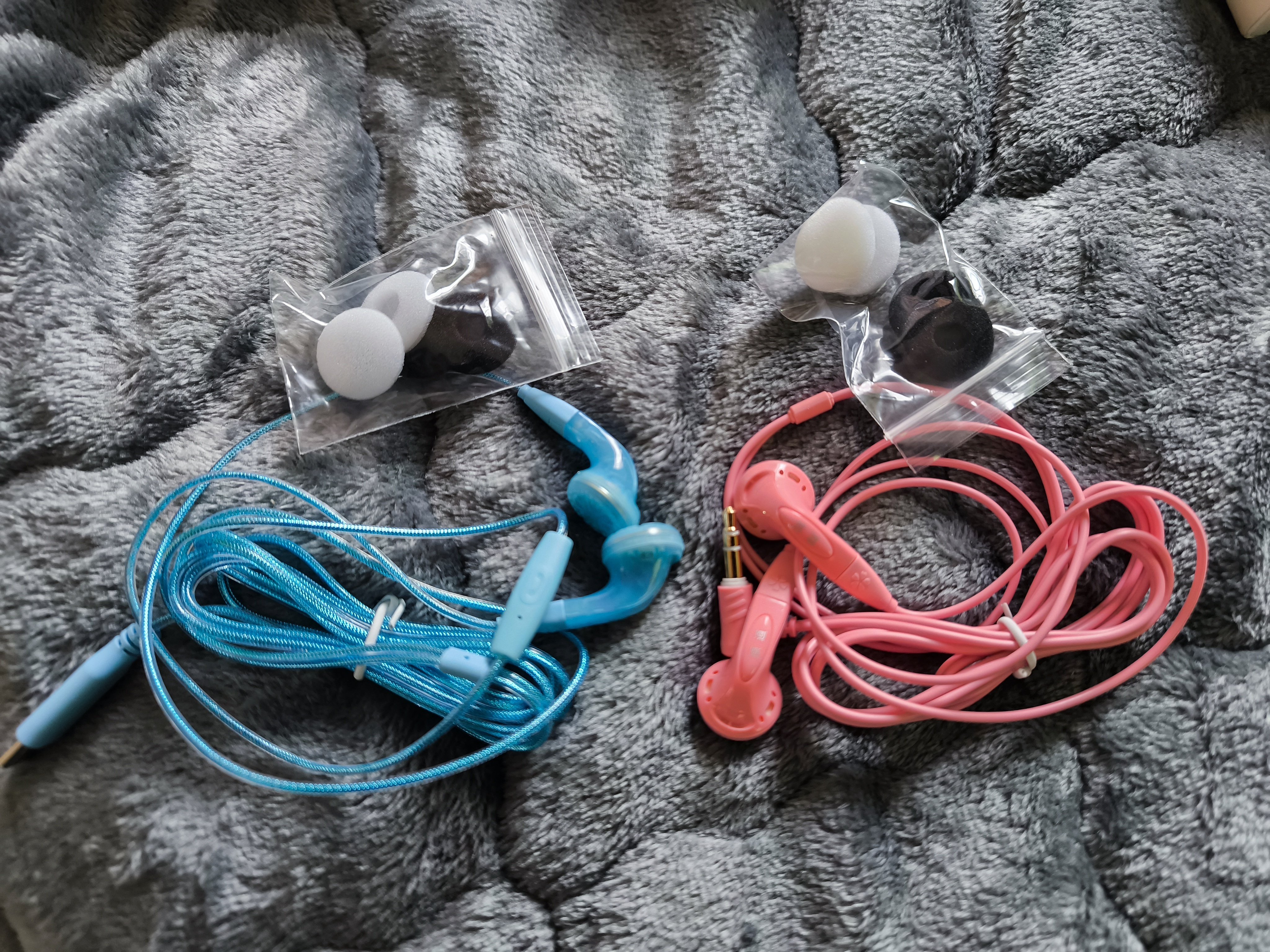 ［とこちゃん様ありがとうございます］NICEHCK TOPGUY 中華イヤホン NICEHCK NX7」 KZ風？外観ながら、7ドライバー構成の高域好き＆マニア