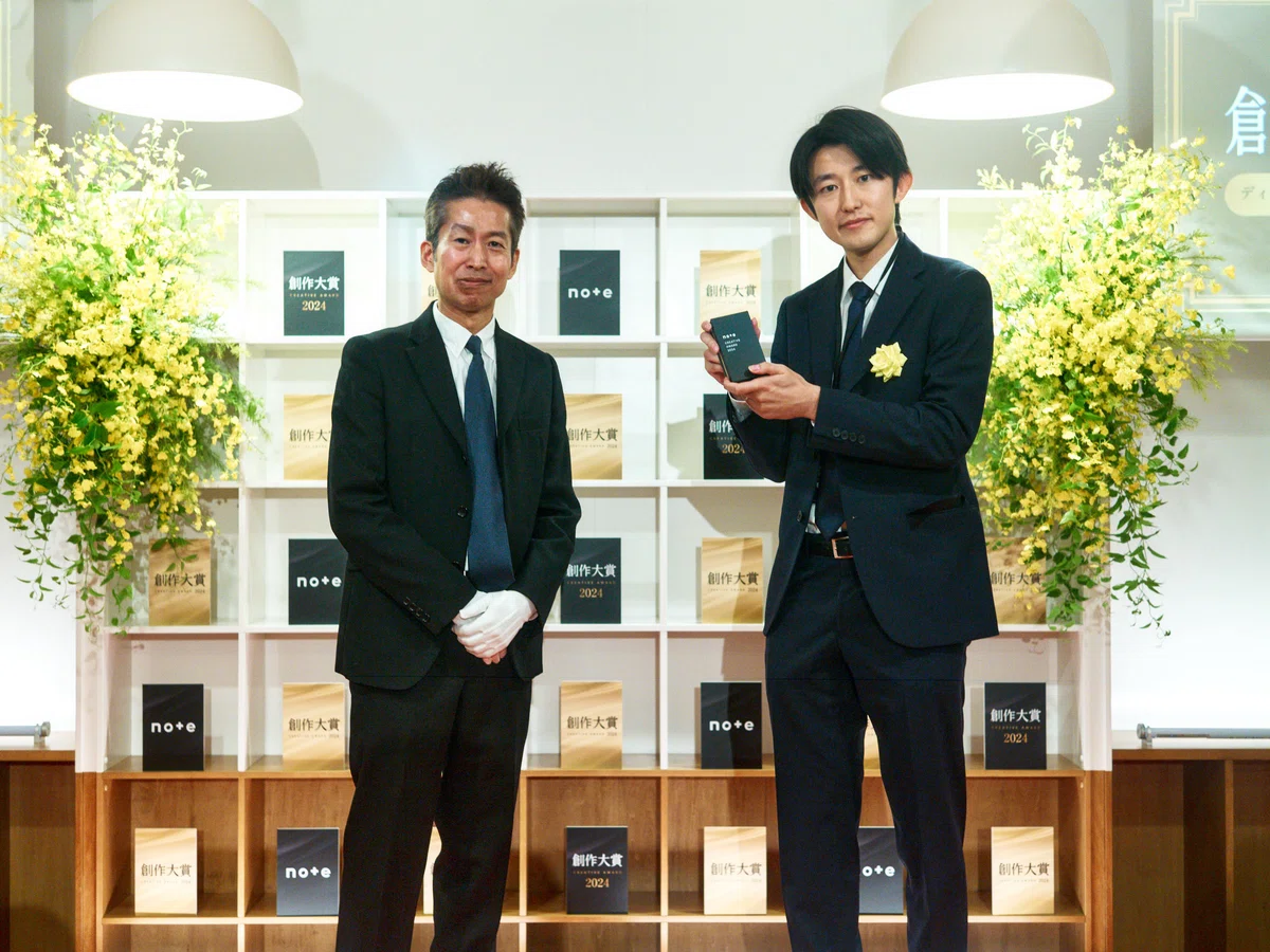 note代表の加藤(左)と黒崎 俊さん(右)