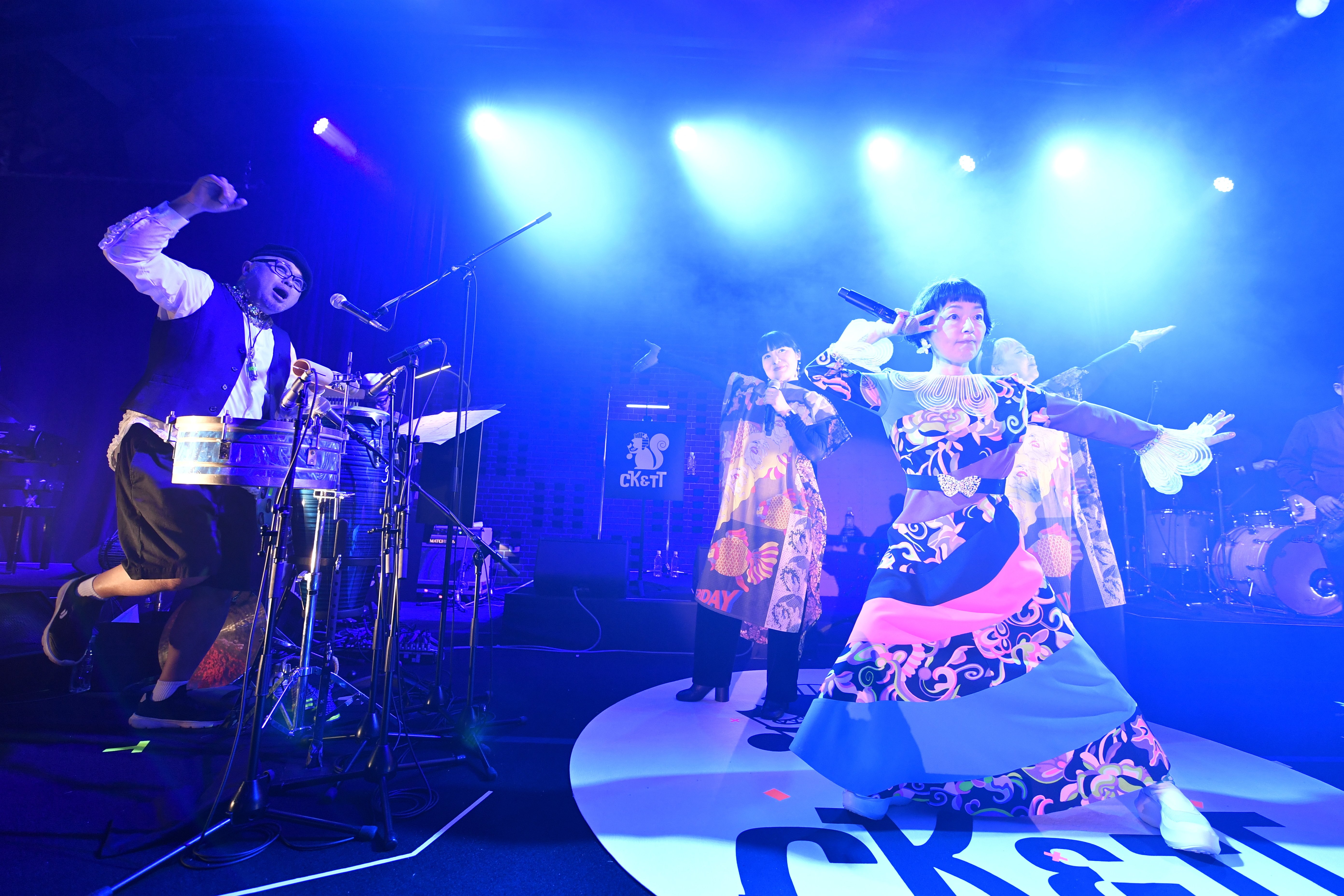 初期衝動で芸人の道を歩んできた僕が、小林聡美さんのコンサートに一流