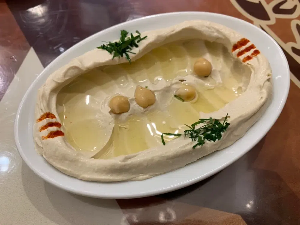 「ホンモス」