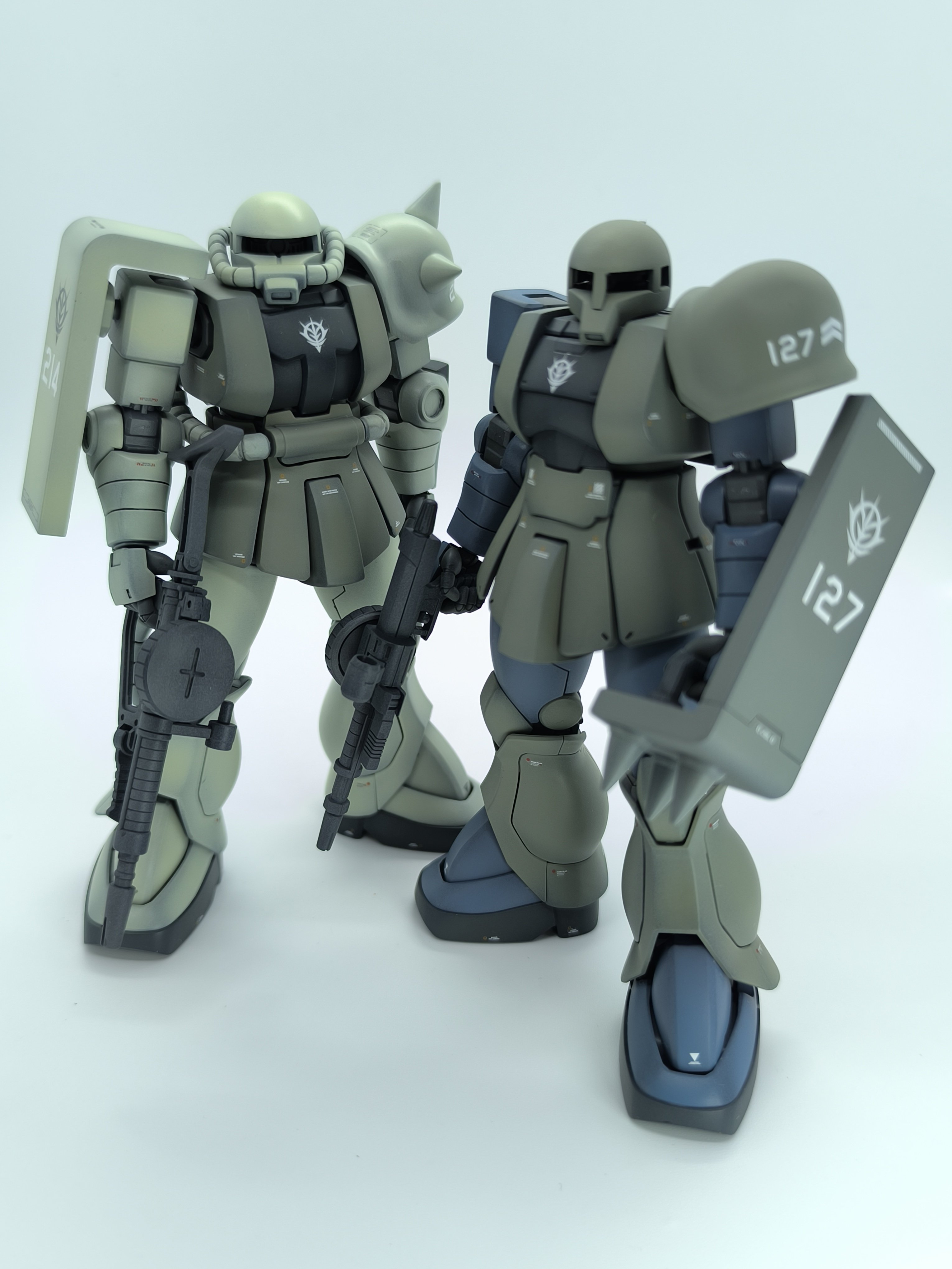 ガンプラ　組み立て済み　連邦MS GUNDAM FIX FIGURATION METAL COMPOSITE MS-06R-1A 高機動型ザク