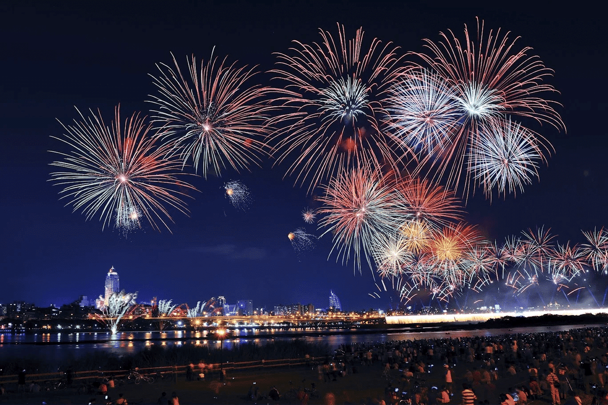 台北の花火