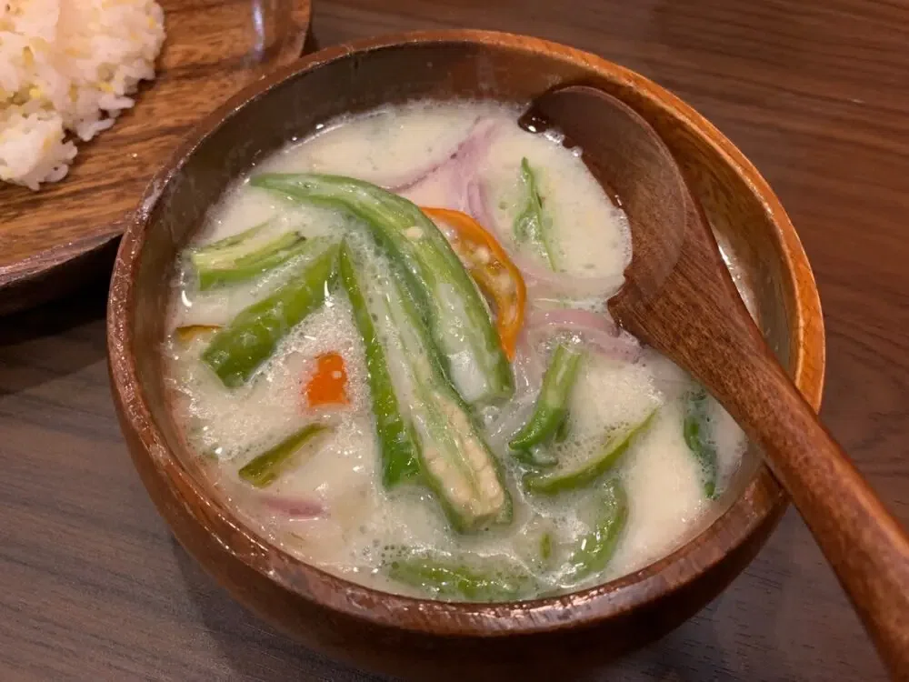 「エマダツィ」