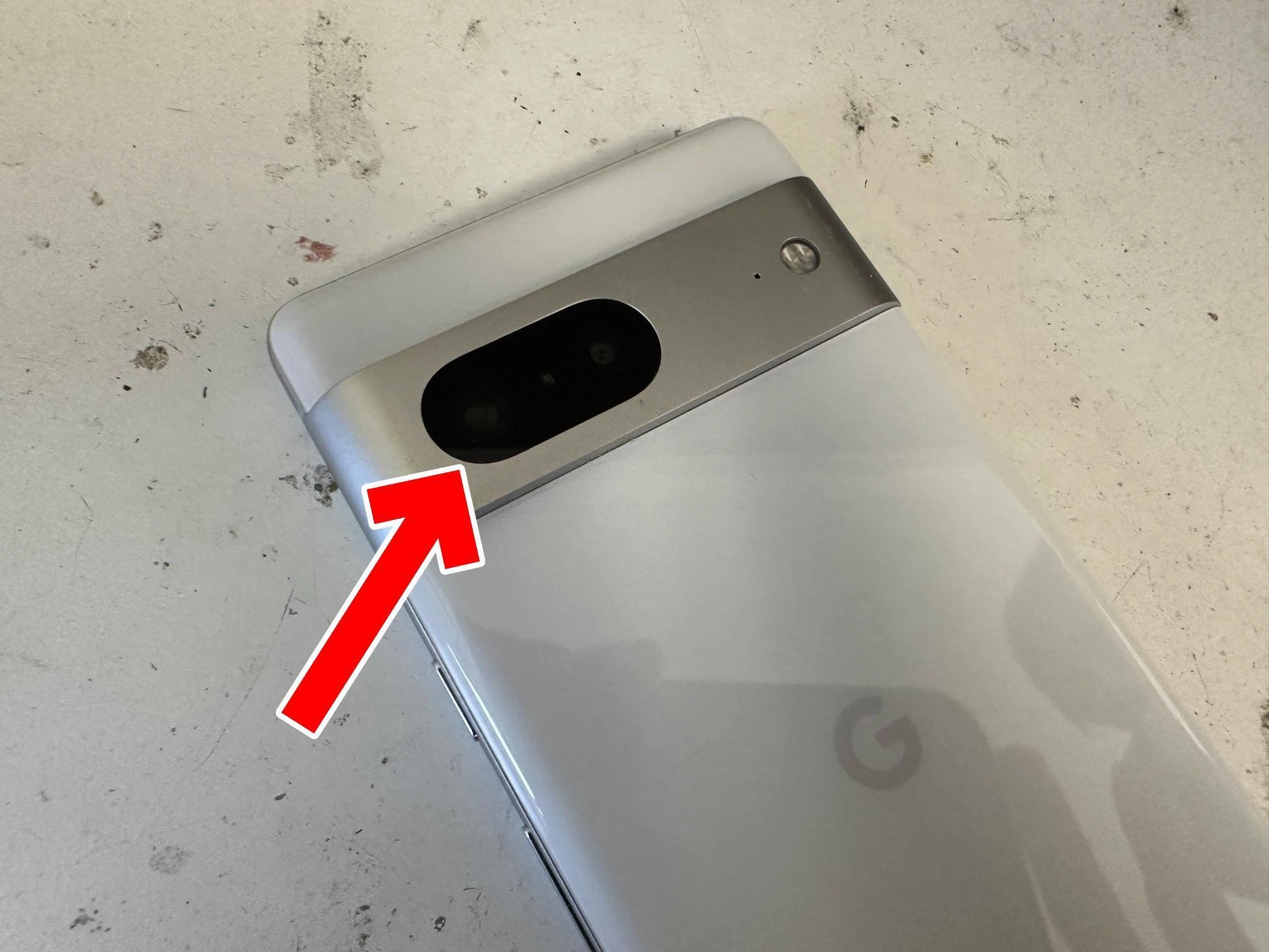 Google Pixelの水濡れ修理で電源が入らない故障が改善！起動しない