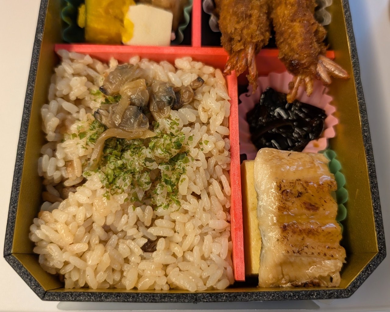 東海道新幹線弁当60周年記念ver. ノベルティカード7枚+お弁当のフタ 東海道新幹線弁当 60周年記念ver.」🍱限定ノベルティカード1枚