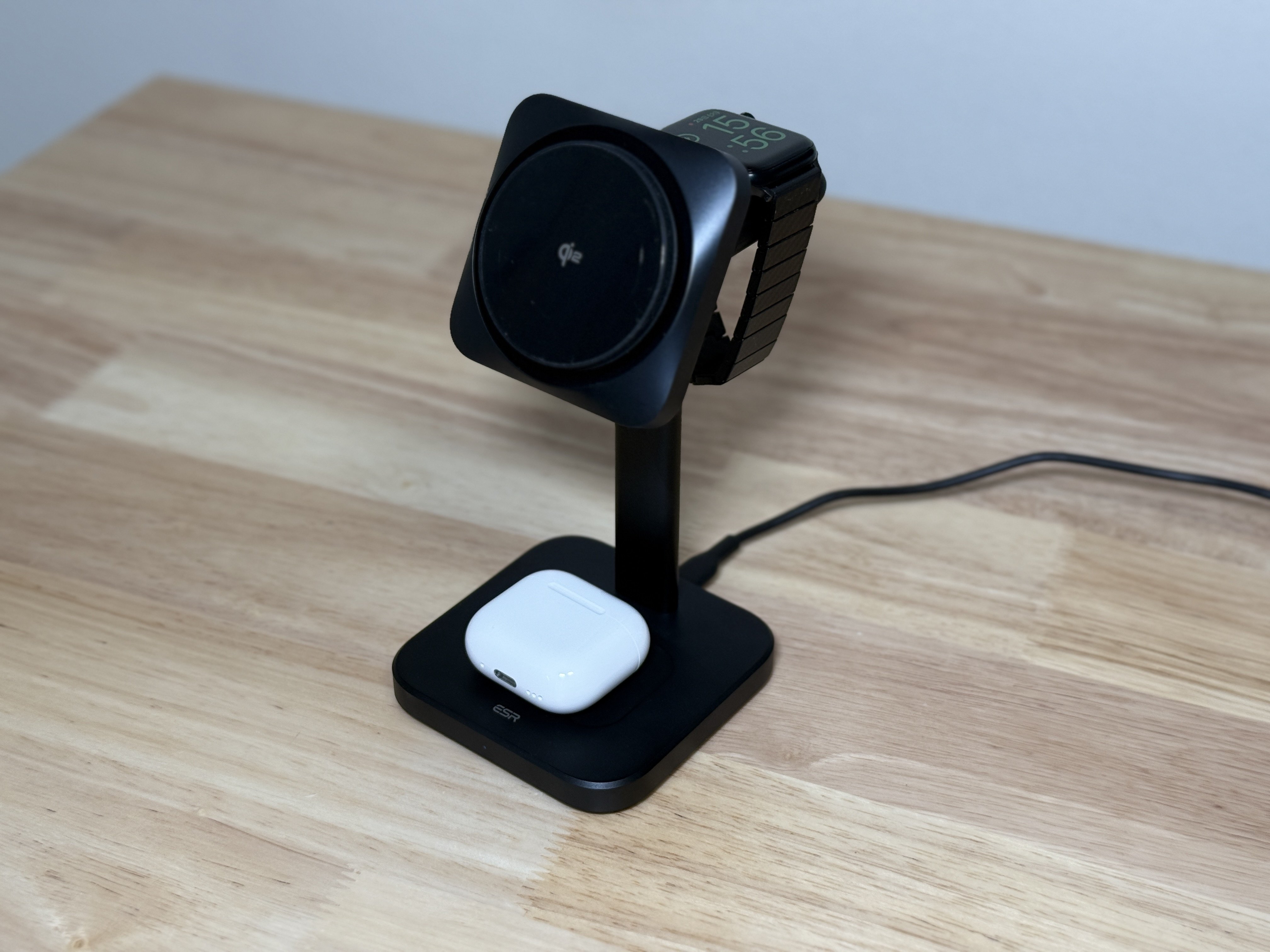 ESR Qi2 3 in 1 ワイヤレス充電器（CryoBoost搭載) Apple認定Watch充電器&15W ESR Qi2 3 in 1 ワイヤレス充電器（CryoBoost搭載）レビュー：Apple