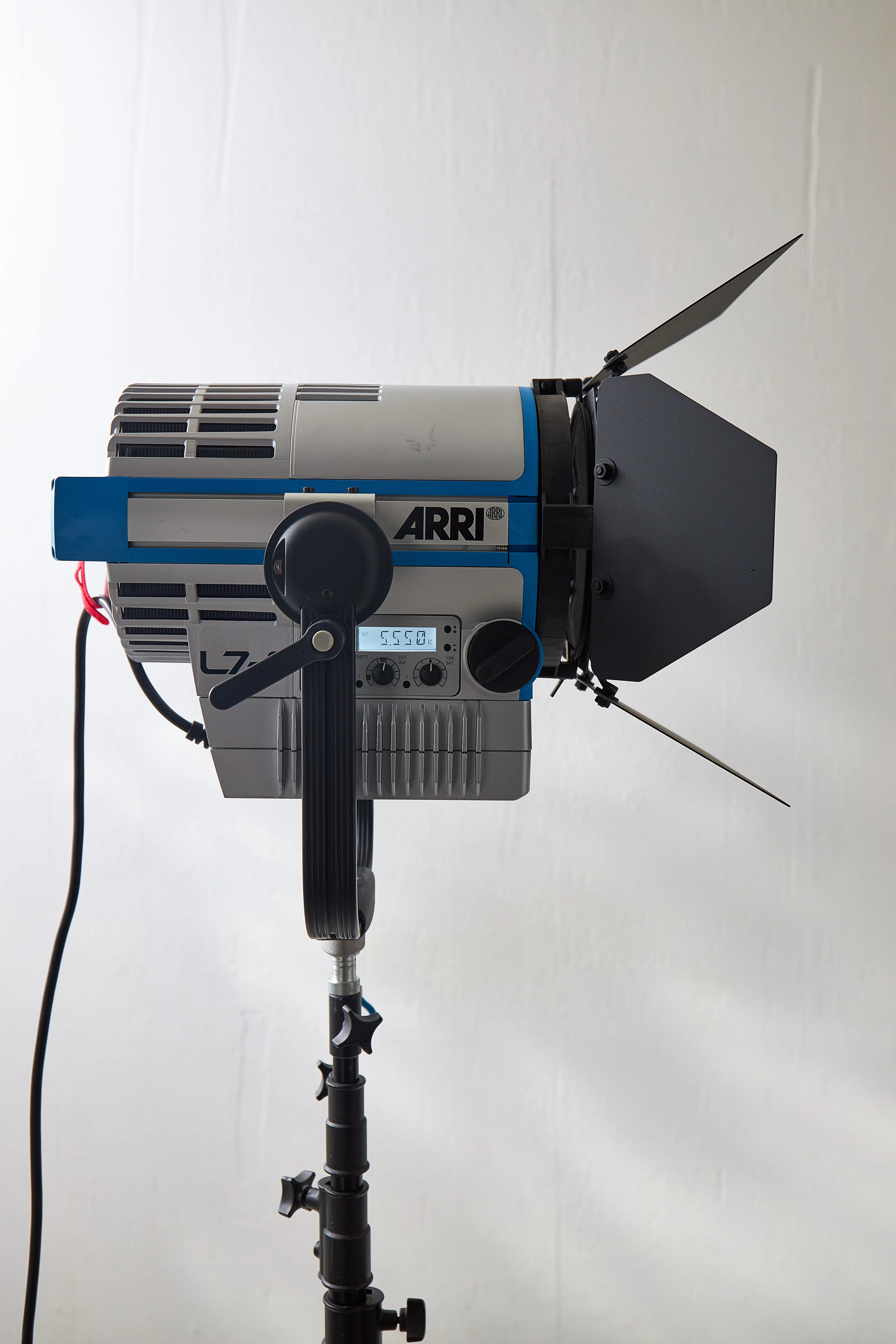 購入して良かった機材】 照明：ARRI L7-C ｜HPC STUDIO