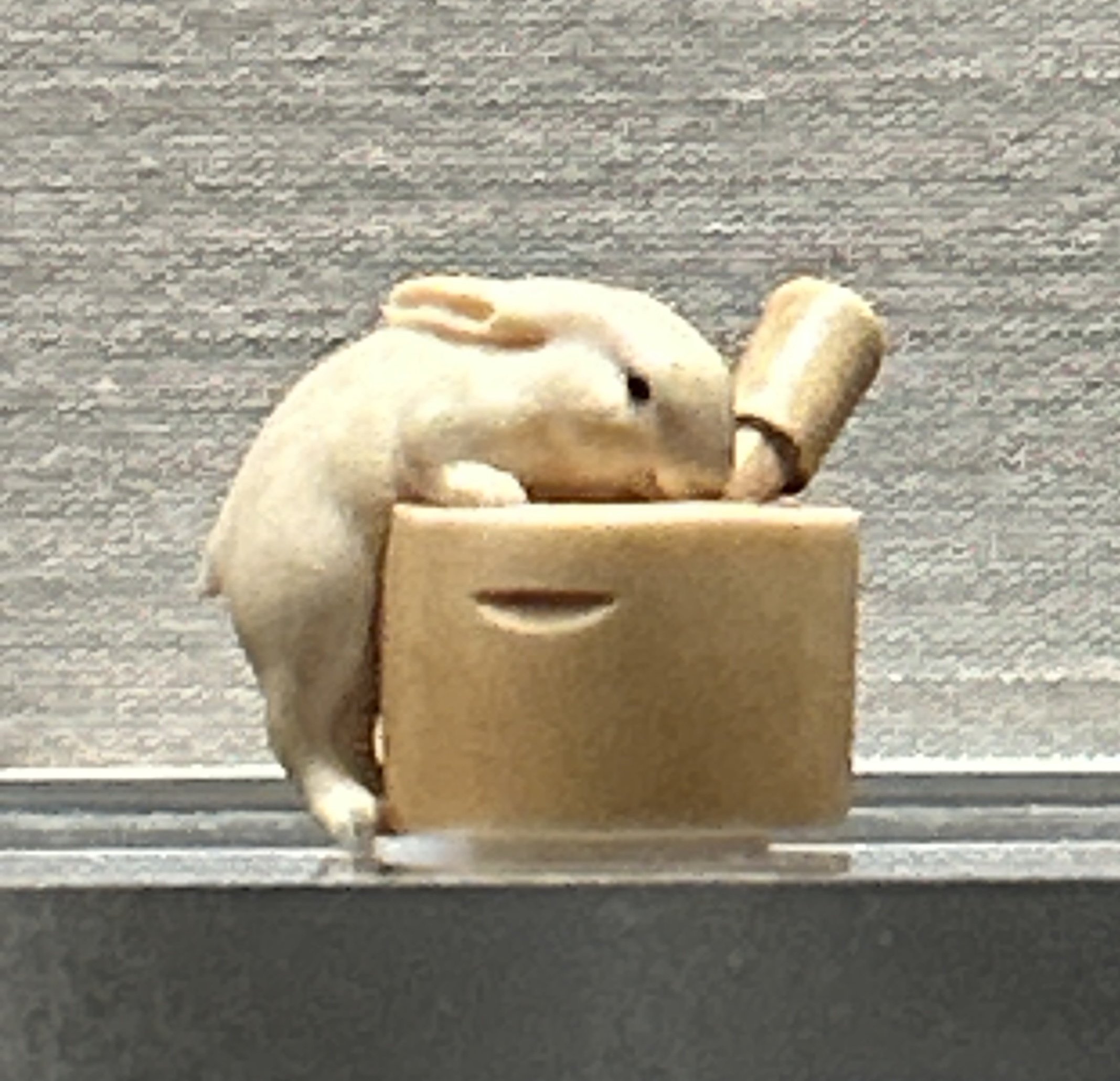 うさぎ 銘有 縁起物 象牙風 根付 レトロ うさぎ 銘有 縁起物 象牙風 根付 レトロ（日本の美術が面白い