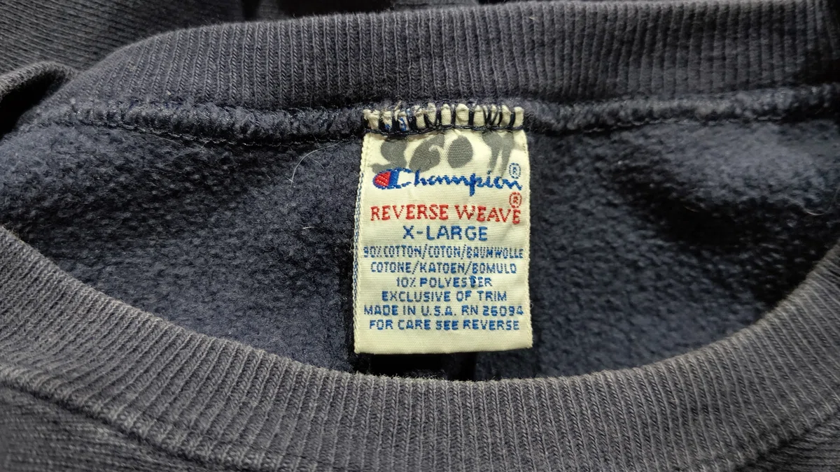 ?Championのリバースウィーブ?をレスキューした?米国製?刺繍タグ 