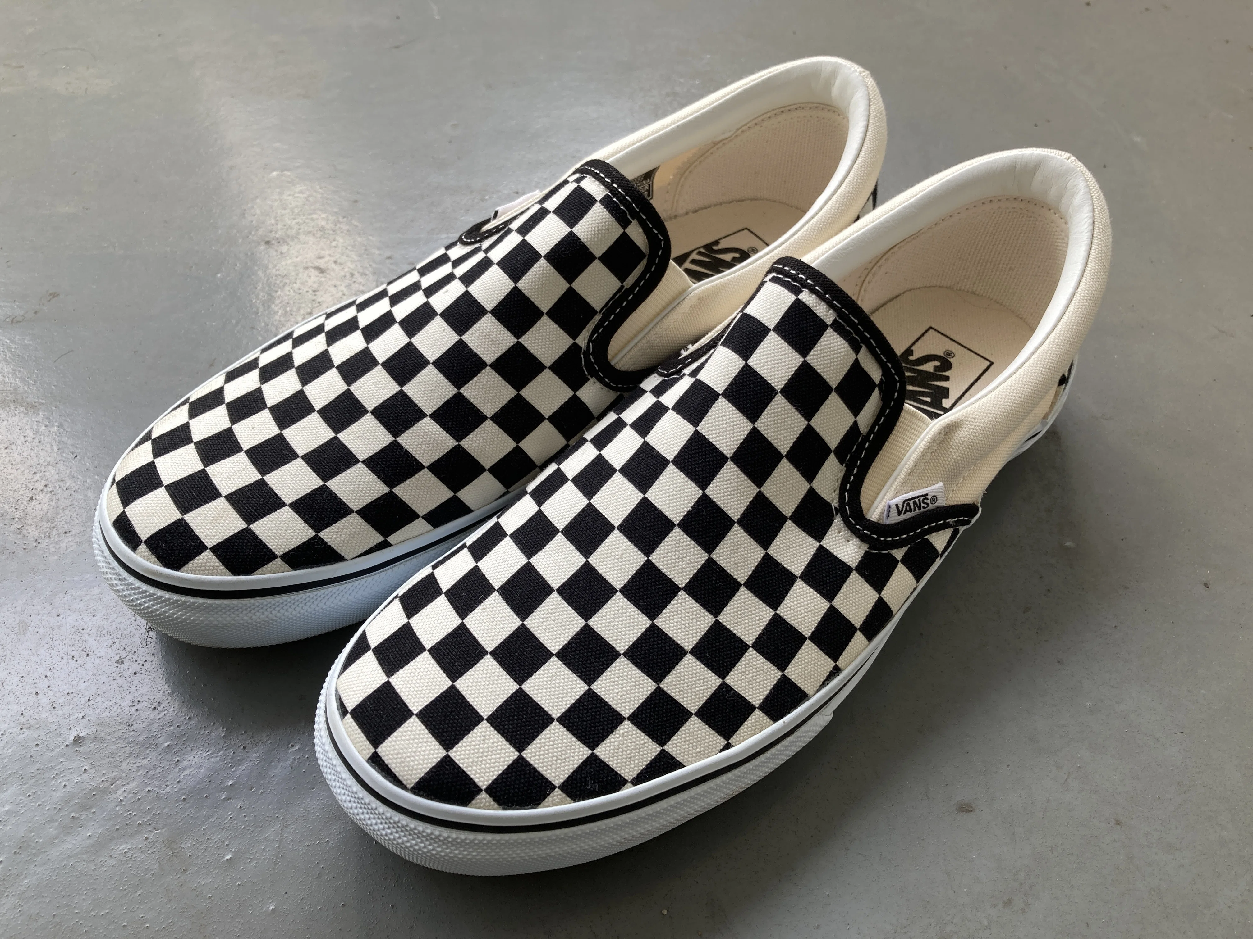 購入記録】VANS クラシック スリッポン チェッカーフラッグ柄