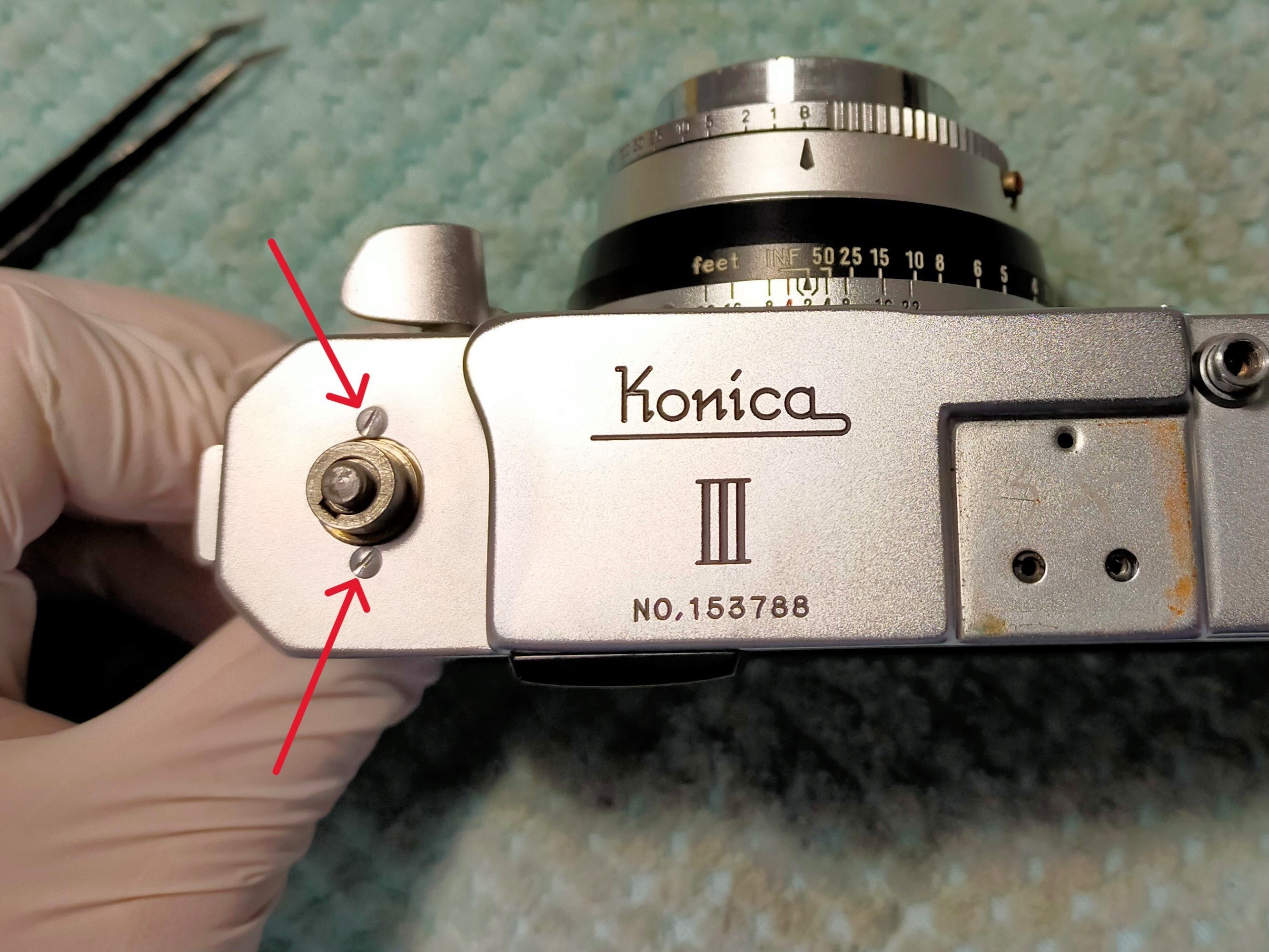 コニカ IIIの分解|フィルムカメラ修理のアクアカメラ コニカ IIIの分解|フィルムカメラ修理のアクアカメラ
