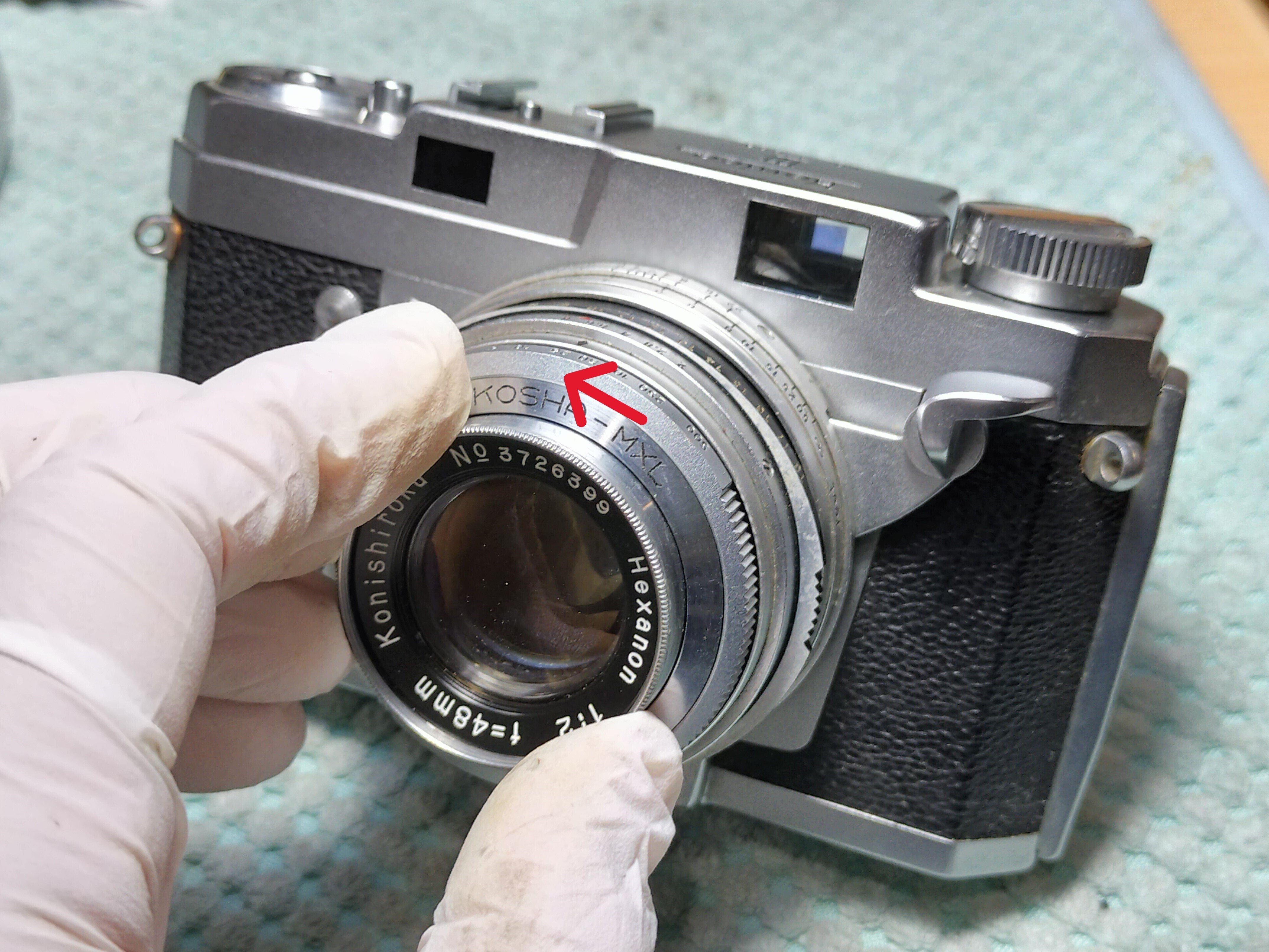 コニカ IIIの分解|フィルムカメラ修理のアクアカメラ コニカ IIIの分解|フィルムカメラ修理のアクアカメラ
