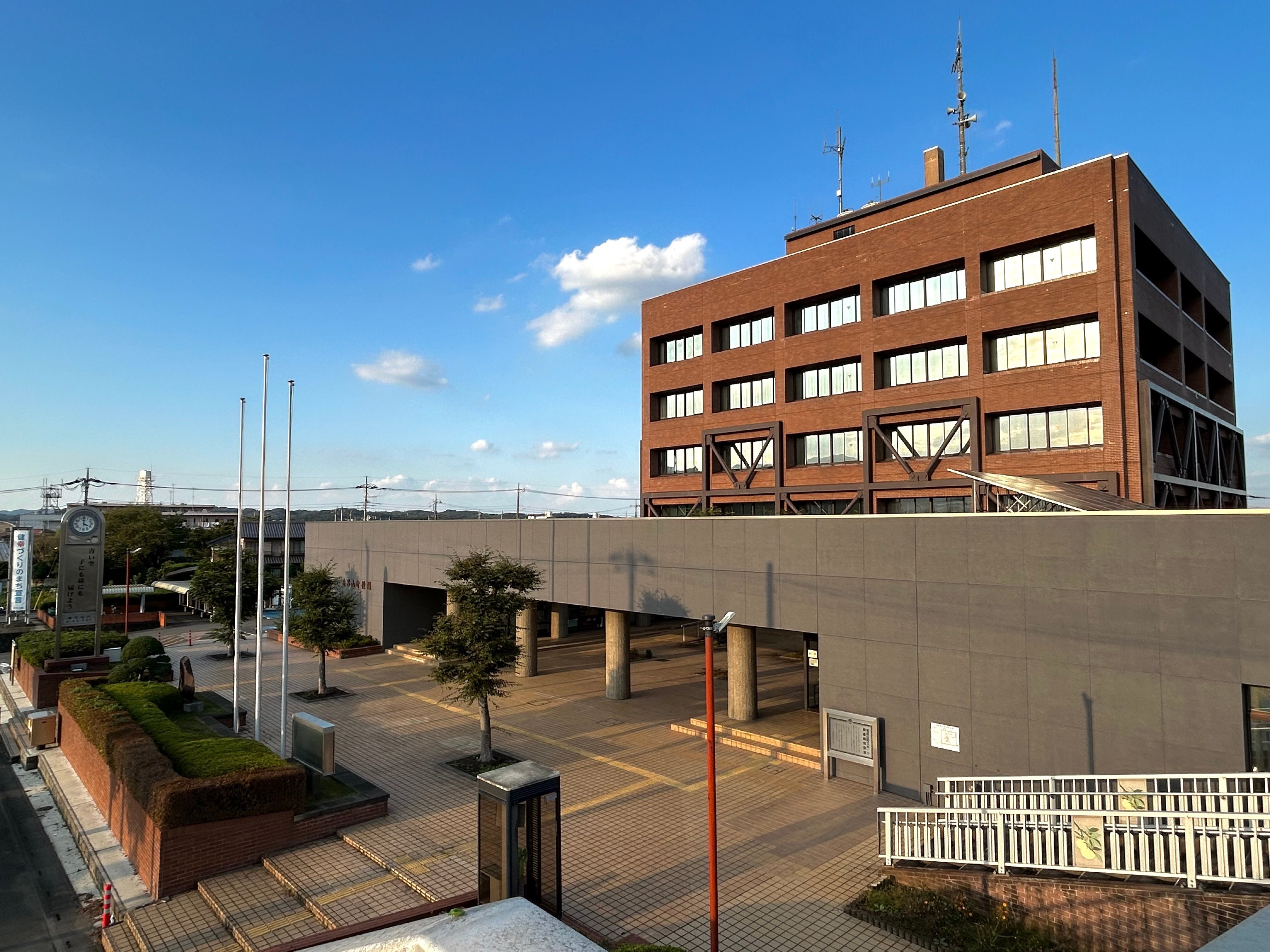 ぺろこば様ご確認用 埼玉県毛呂山町】電話対応を6割削減。申請も問合せもLINEで完結、固定