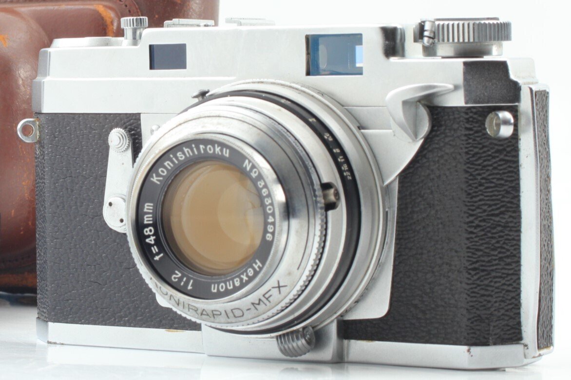 コニカ IIIの分解|フィルムカメラ修理のアクアカメラ コニカ IIIの分解|フィルムカメラ修理のアクアカメラ