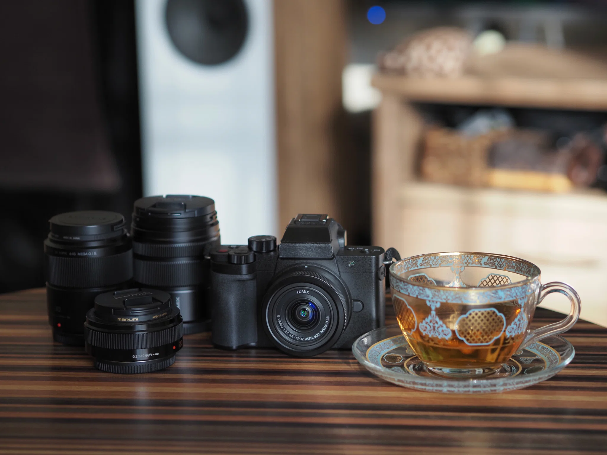色に頼らないエチュード〜モノクロ専用機としてLUMIXを手に入れた