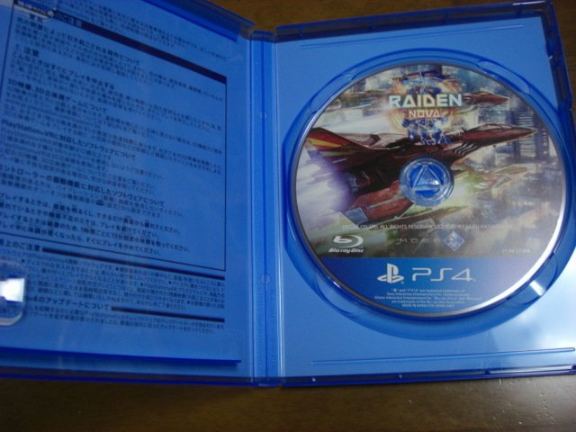 雷電NOVA -PS4 PS4 雷電V 限定版＋Switch 雷電4＋雷電III＋NOVA 限定版 PS4