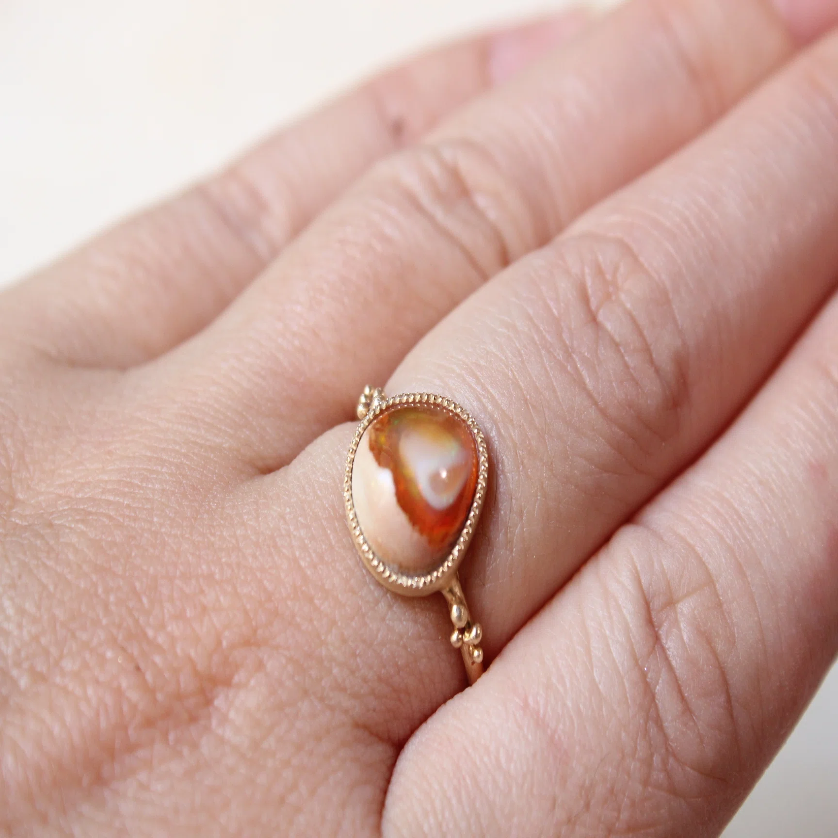 カンテラオパールの10金リング完成しました！｜azur.jewelry｜金属と石 