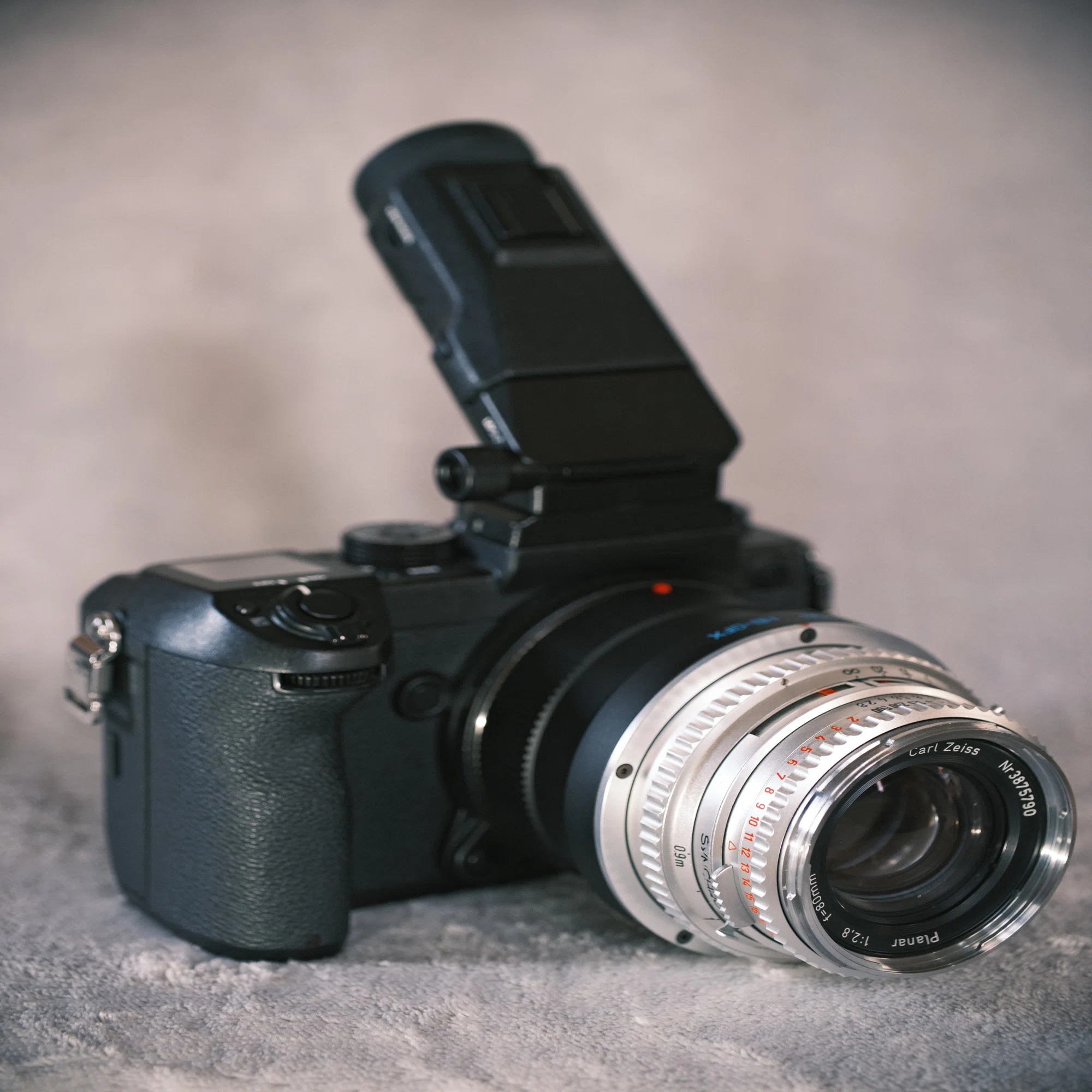 レビュー】おかえり、ハッセルブラッド。 Planar C 80mm F2.8をGFXで 